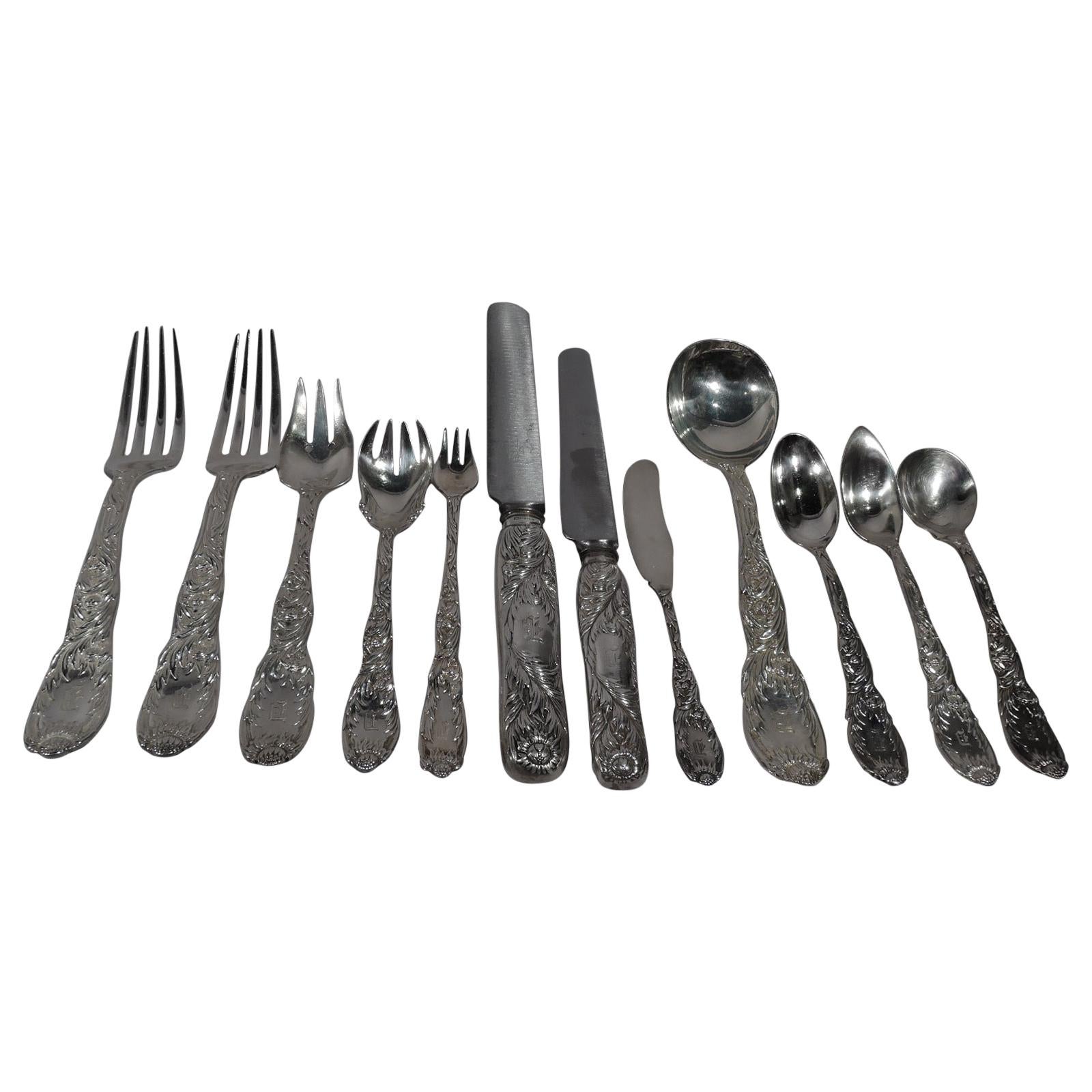 Tiffany Chrysanthemum Sterling Silver Dinner Set with 145 Pieces For Sale