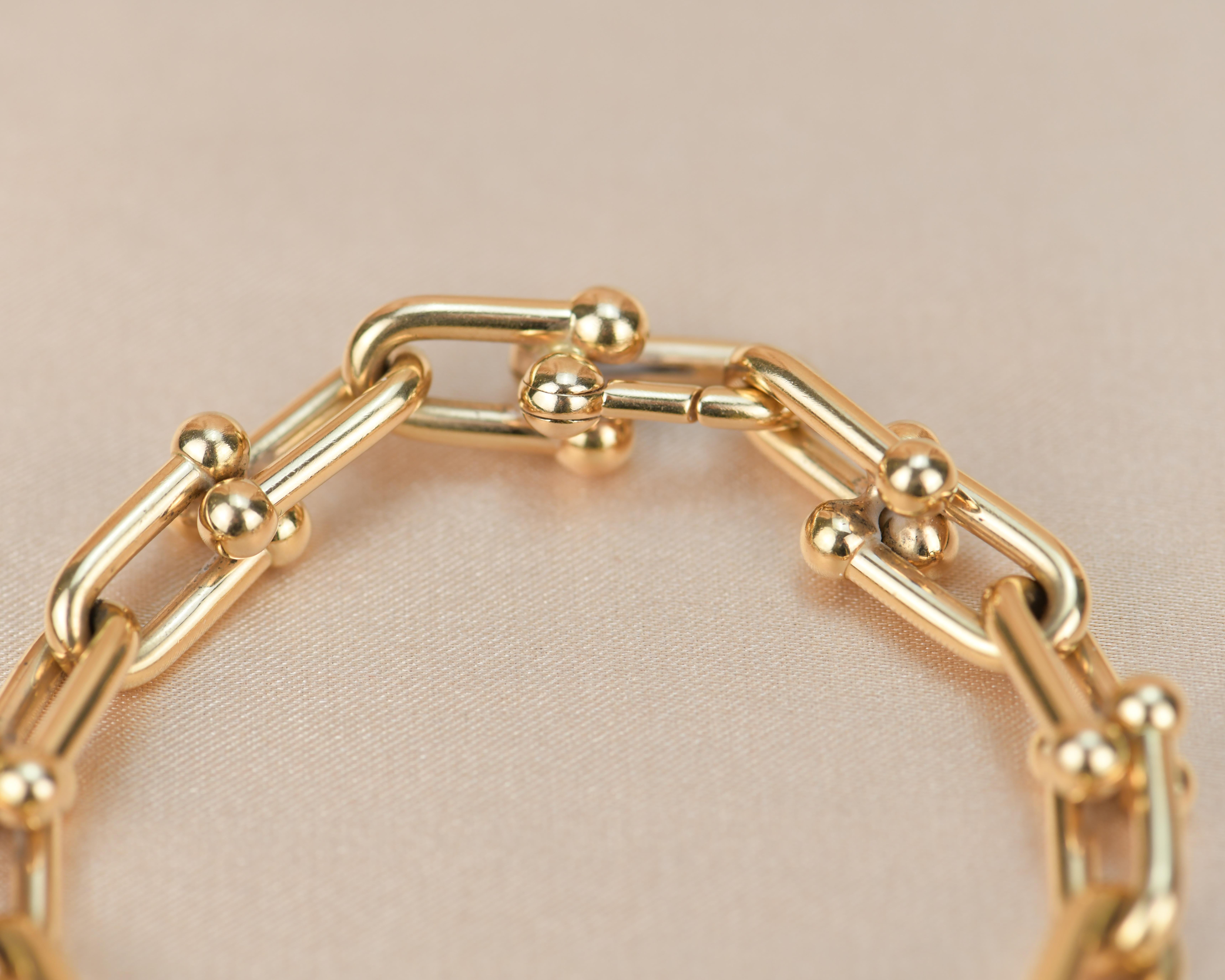 Tiffany & Co. City Hardwear Link 18K Gold Bracelet In Excellent Condition For Sale In Banbury, GB