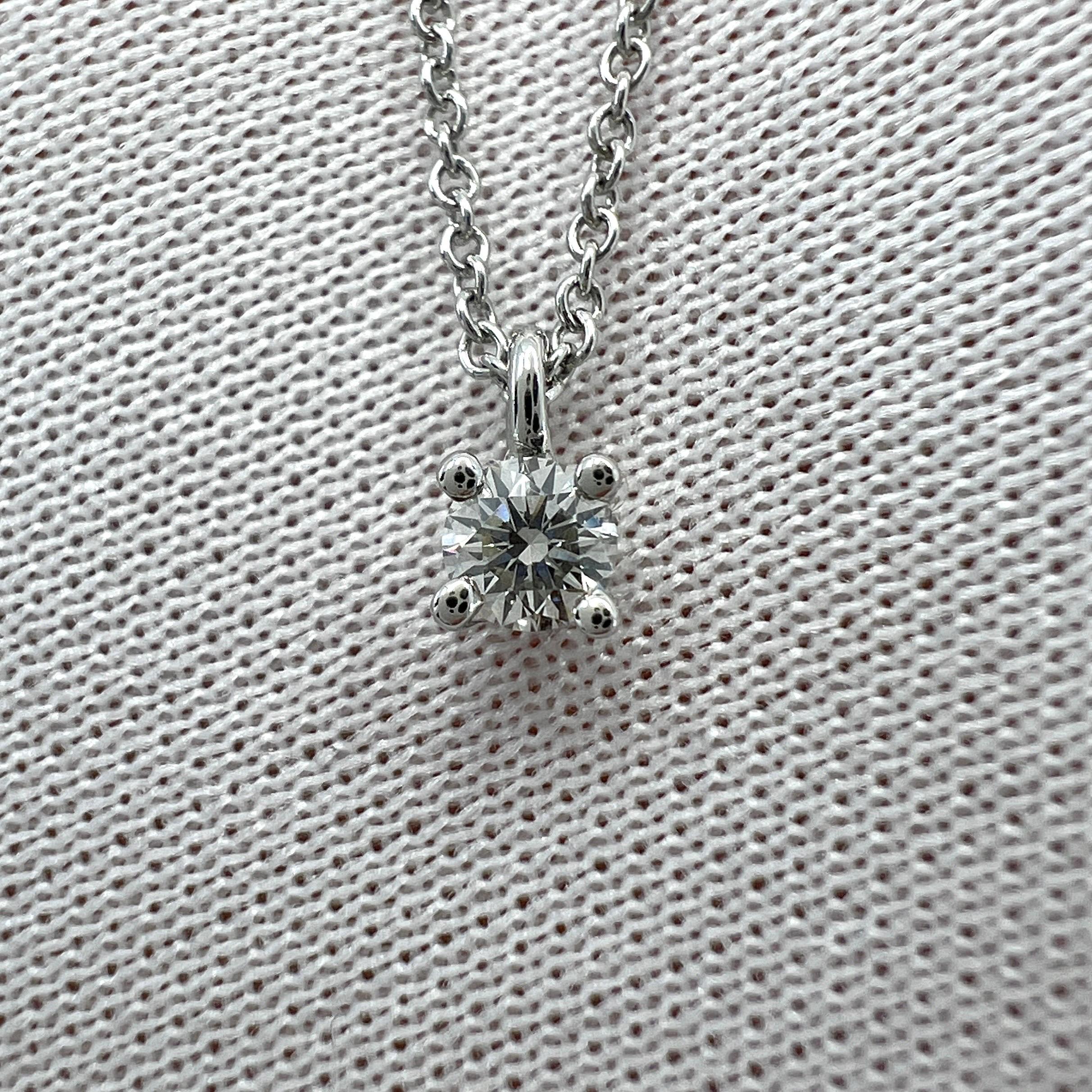 Tiffany & Co. 0.17ct Natural Round Diamond Platinum Solitaire Pendant Necklace For Sale 5