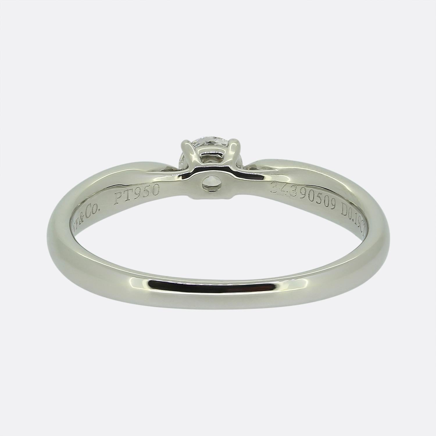Tiffany & Co. 0.19 Karat Diamant Solitär-Ring im Zustand „Hervorragend“ im Angebot in London, GB