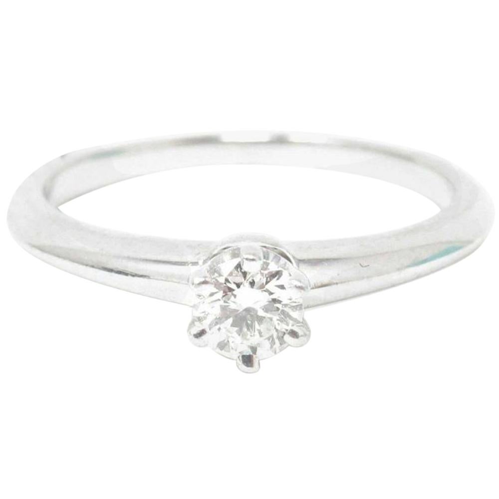 Tiffany & Co. 0.20 Carat Diamond Platinum Solitaire Engagement Ring