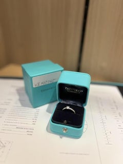 Tiffany & Co. 0.22ct Luxury Setting Diamond Ring VVS2 Color J