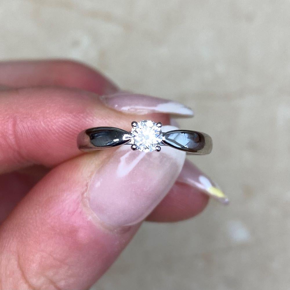 Tiffany & Co. 0.22ct Round Brilliant Cut Diamond Engagement Ring,  Platinum For Sale 5