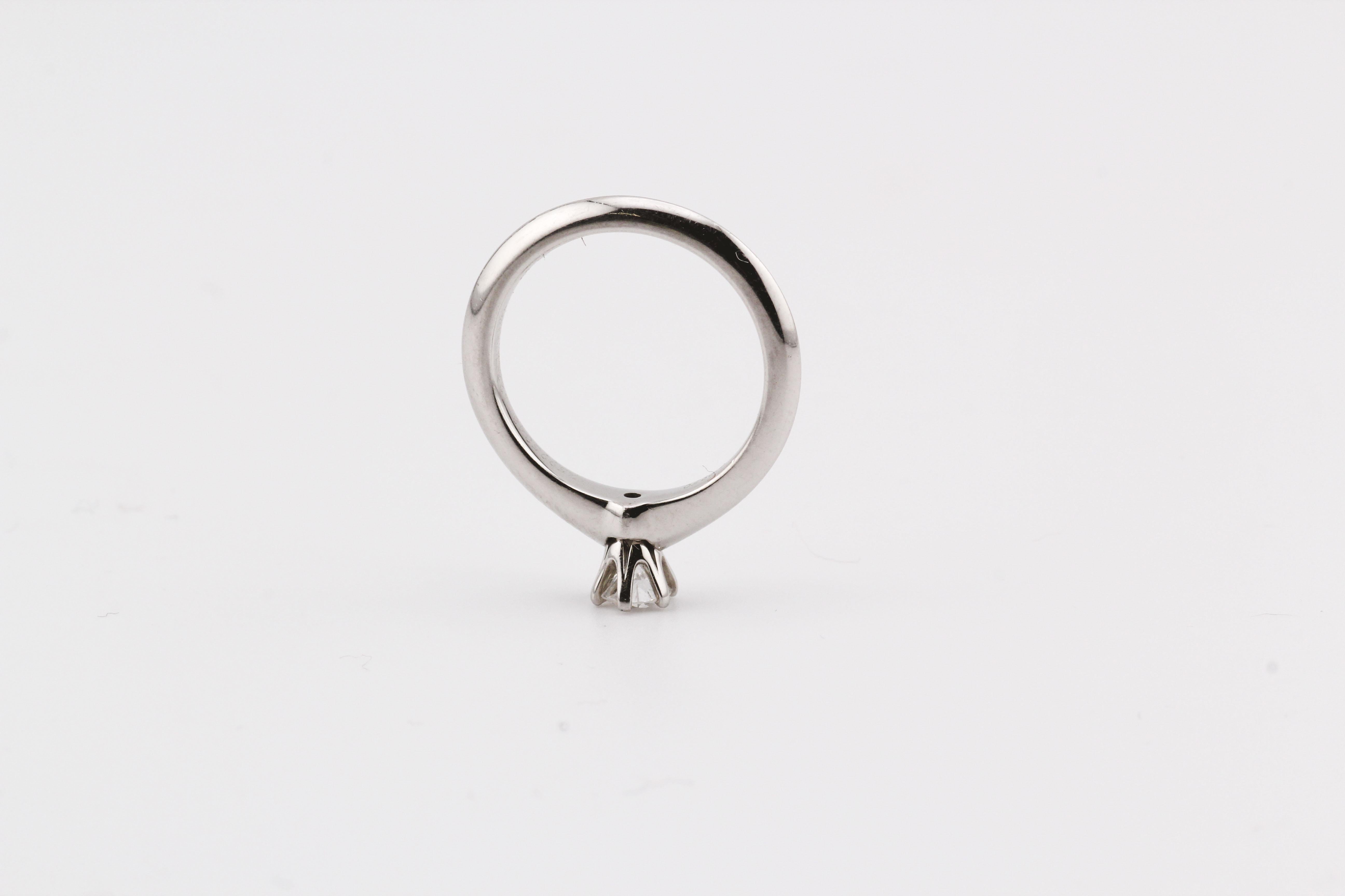 Tiffany & Co. 0.23 Carat Diamond Platinum Engagement Ring Size 4 For Sale 1