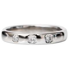 Tiffany & Co. 0.25 Carat Total Lucida Diamond Platinum Ring Band