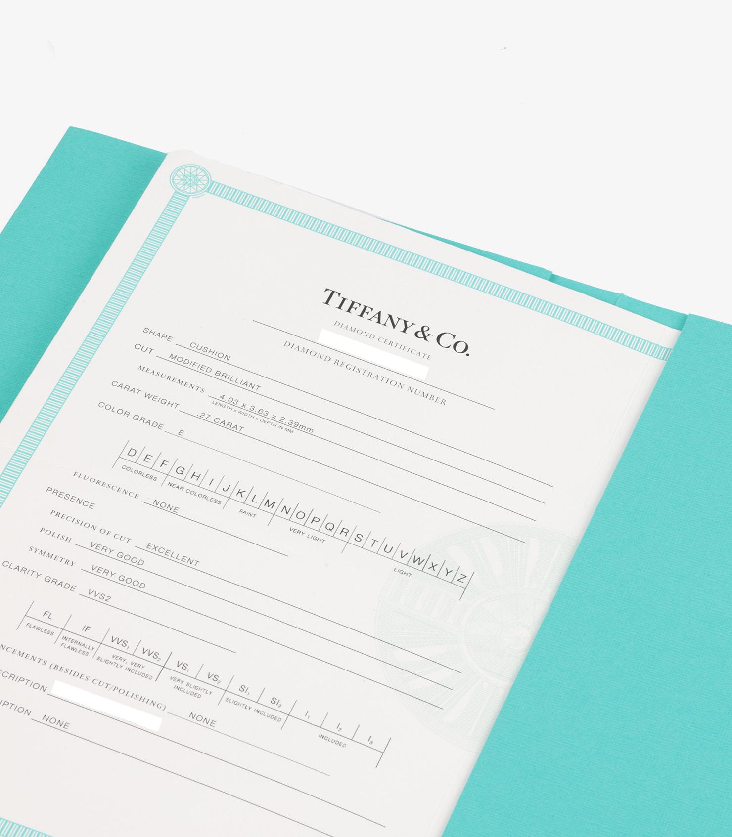 Tiffany & Co. Bague Soleste en platine avec diamant taille coussin de 0.27 carat en vente 2