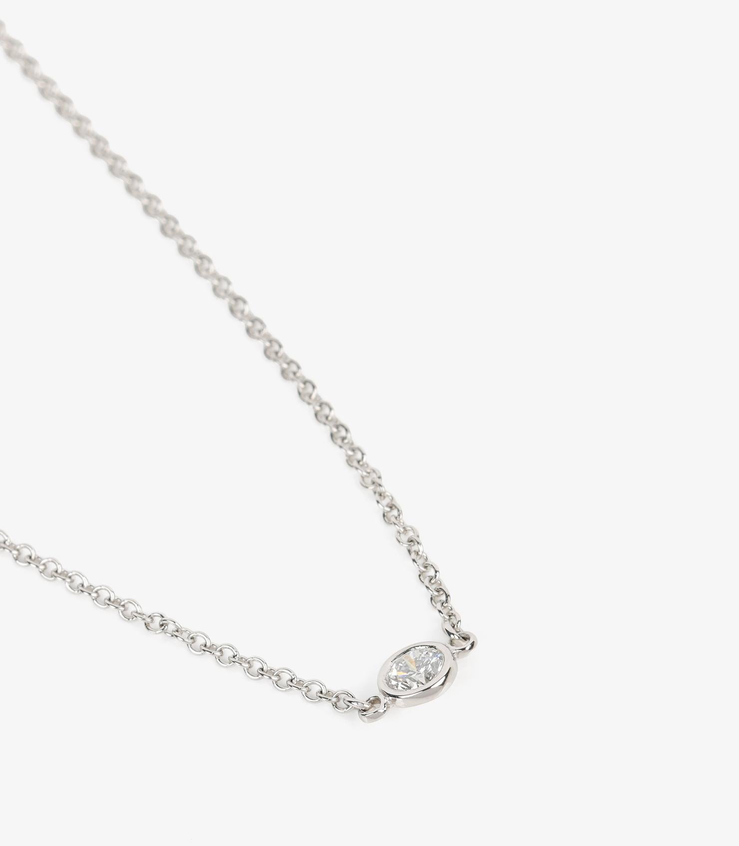 Taglio brillante Tiffany & Co. Collana in platino con 3 diamanti da 0,30 ct a taglio brillante in vendita