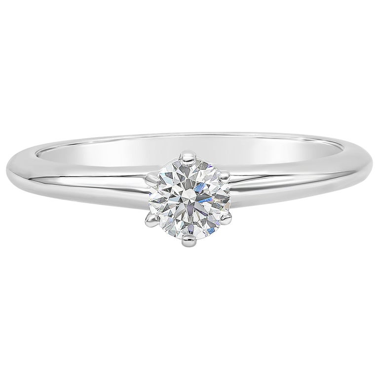 Tiffany And Co 0 31 Carat Round Diamond Solitaire Engagement Ring For Sale At 1stdibs