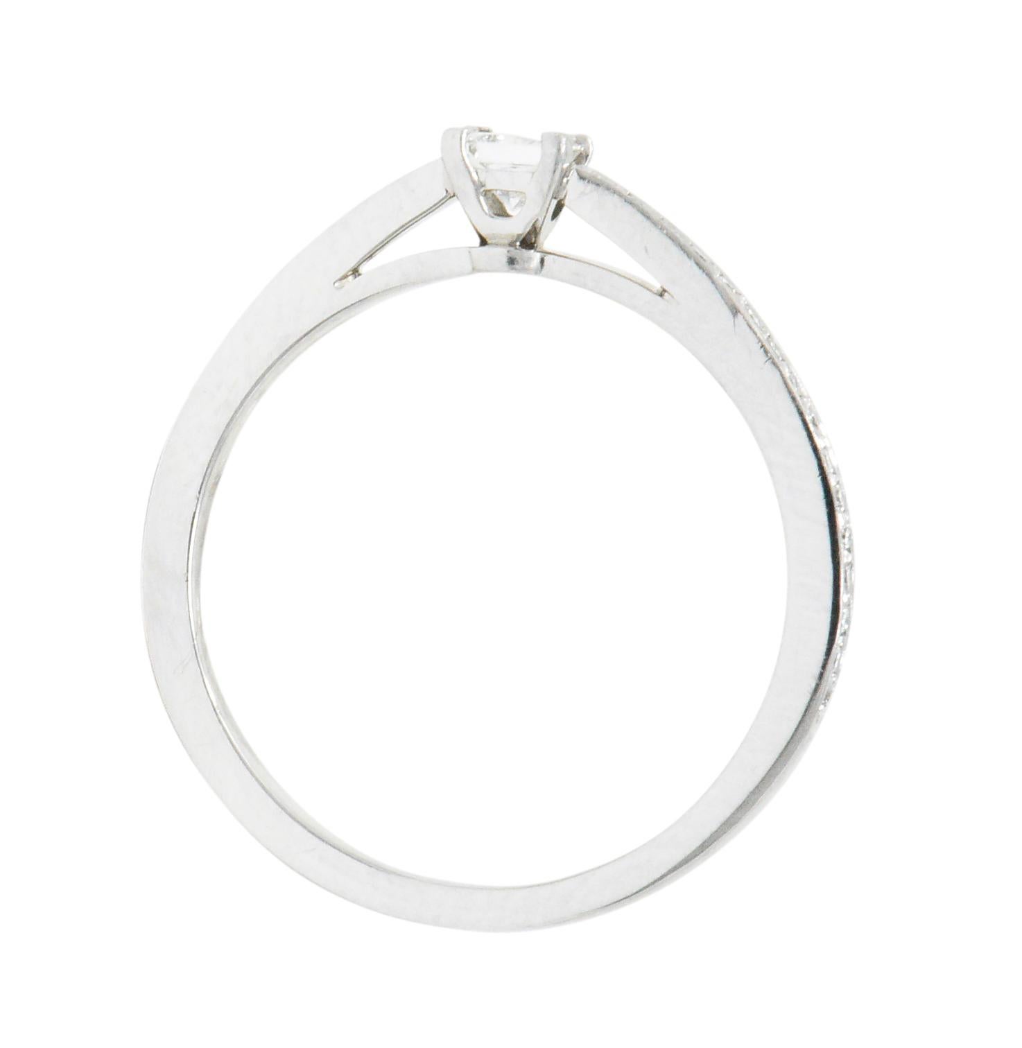Modern Tiffany & Co. 0.32 Carat Princess Cut Diamond Platinum Engagement Ring