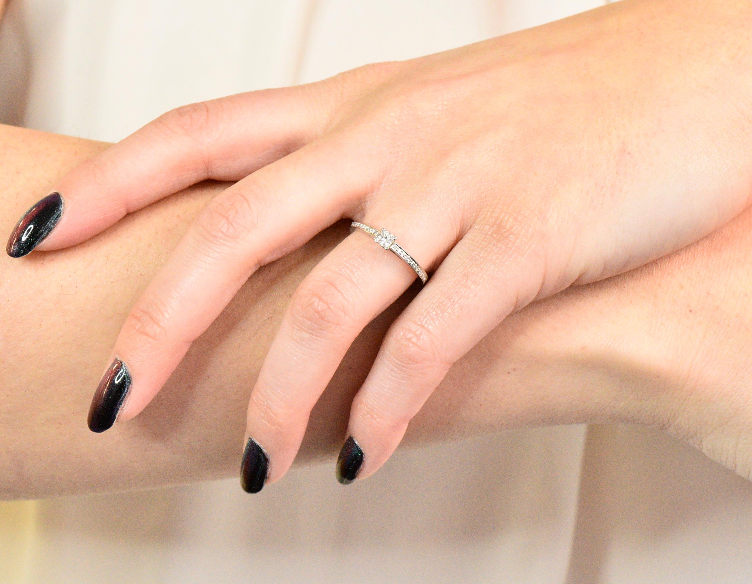 Women's or Men's Tiffany & Co. 0.32 Carat Princess Cut Diamond Platinum Engagement Ring