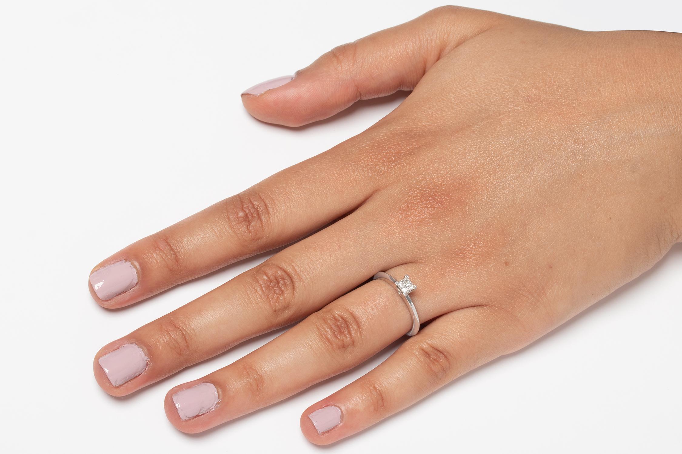 Women's or Men's Tiffany & Co. 0.33 Carat Princess Cut Diamond Solitaire Engagement Ring For Sale