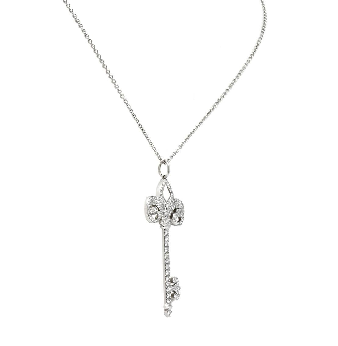 tiffany fleur de lis necklace