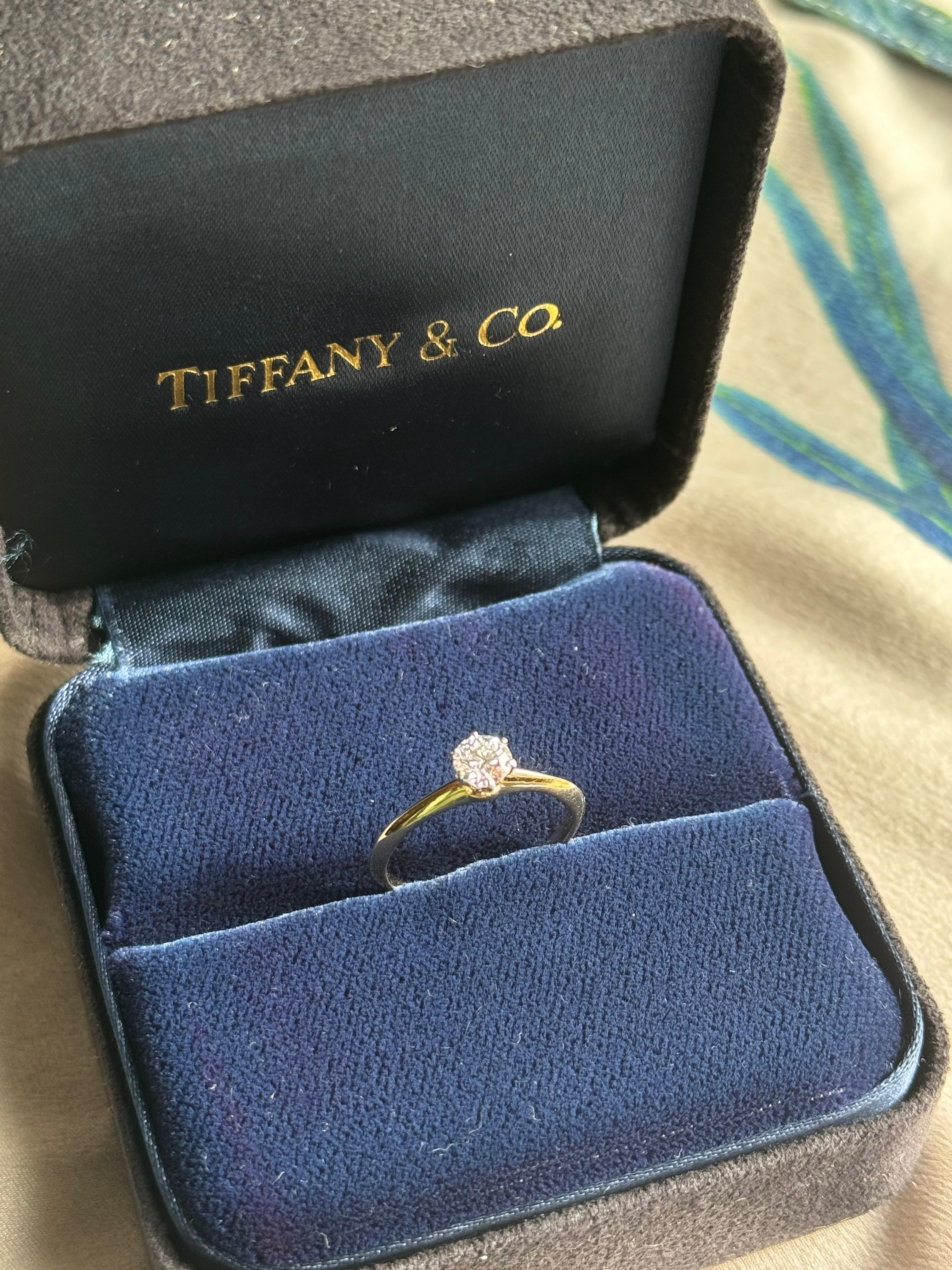Tiffany & Co. 0.47 carat Diamond Solitaire Ring in 18K Gold For Sale 6