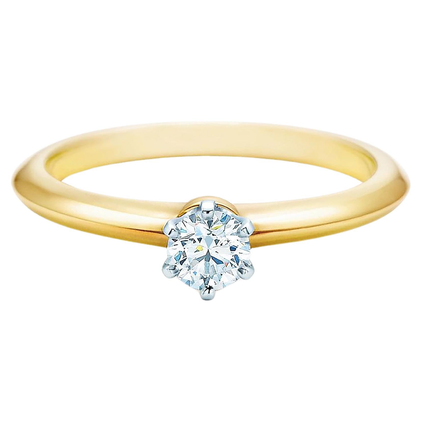 Tiffany & Co, bague solitaire en or 18 carats avec diamants de 0,47 carat en vente