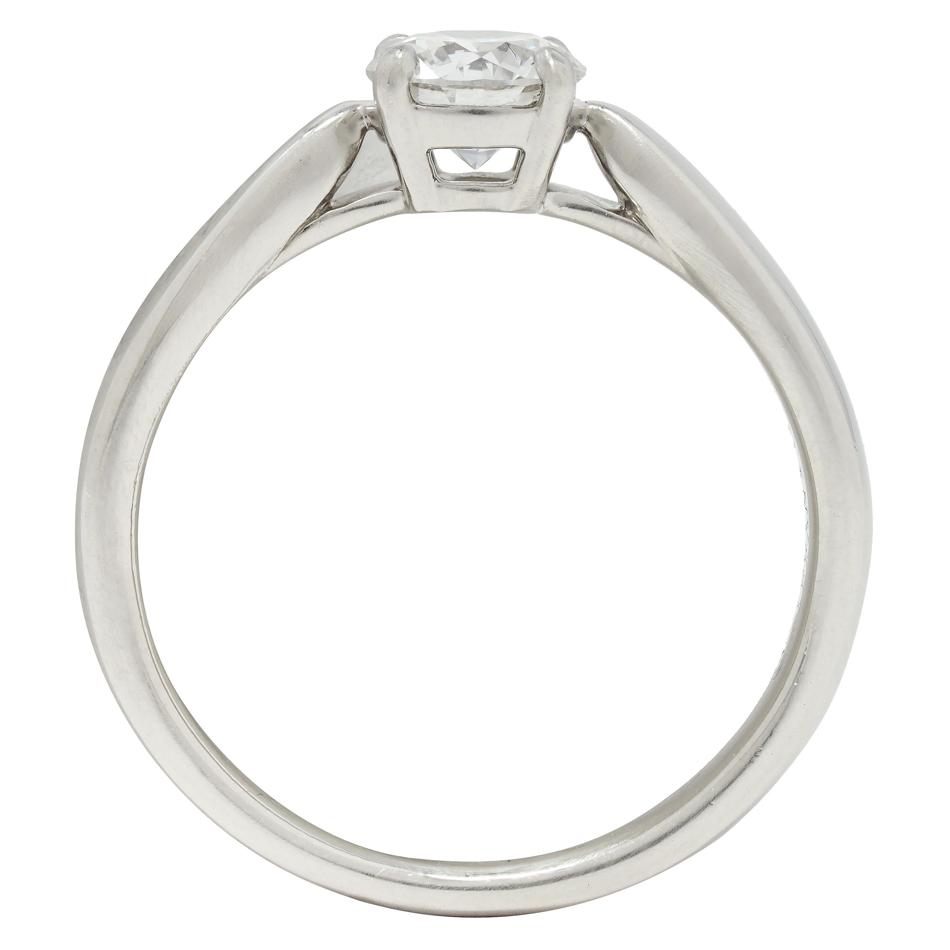 Tiffany & Co, bague de fiançailles solitaire Harmony en platine avec diamants 0,48 carat certifiés GIA en vente 4