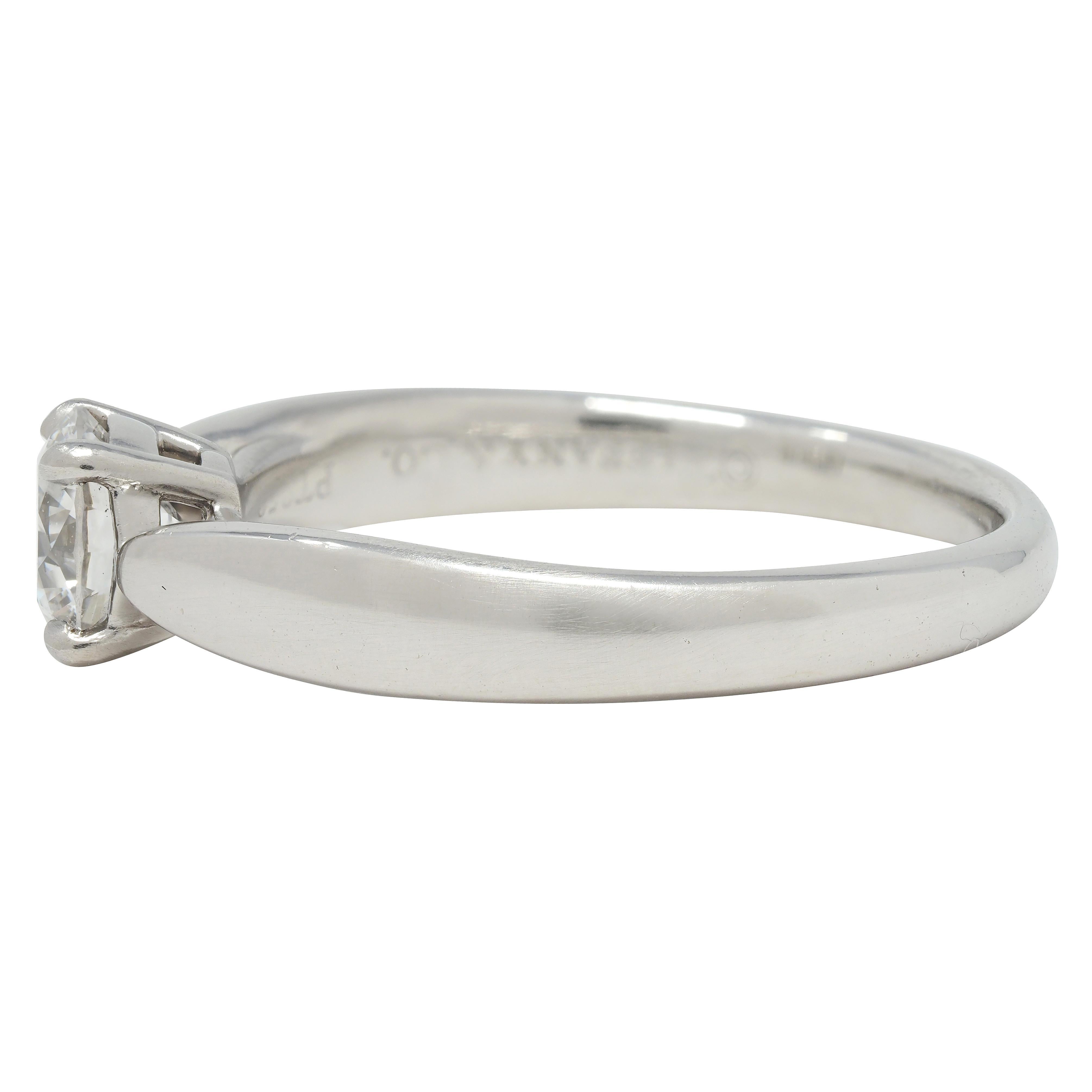 Tiffany & Co, bague de fiançailles solitaire Harmony en platine avec diamants 0,48 carat certifiés GIA Unisexe en vente