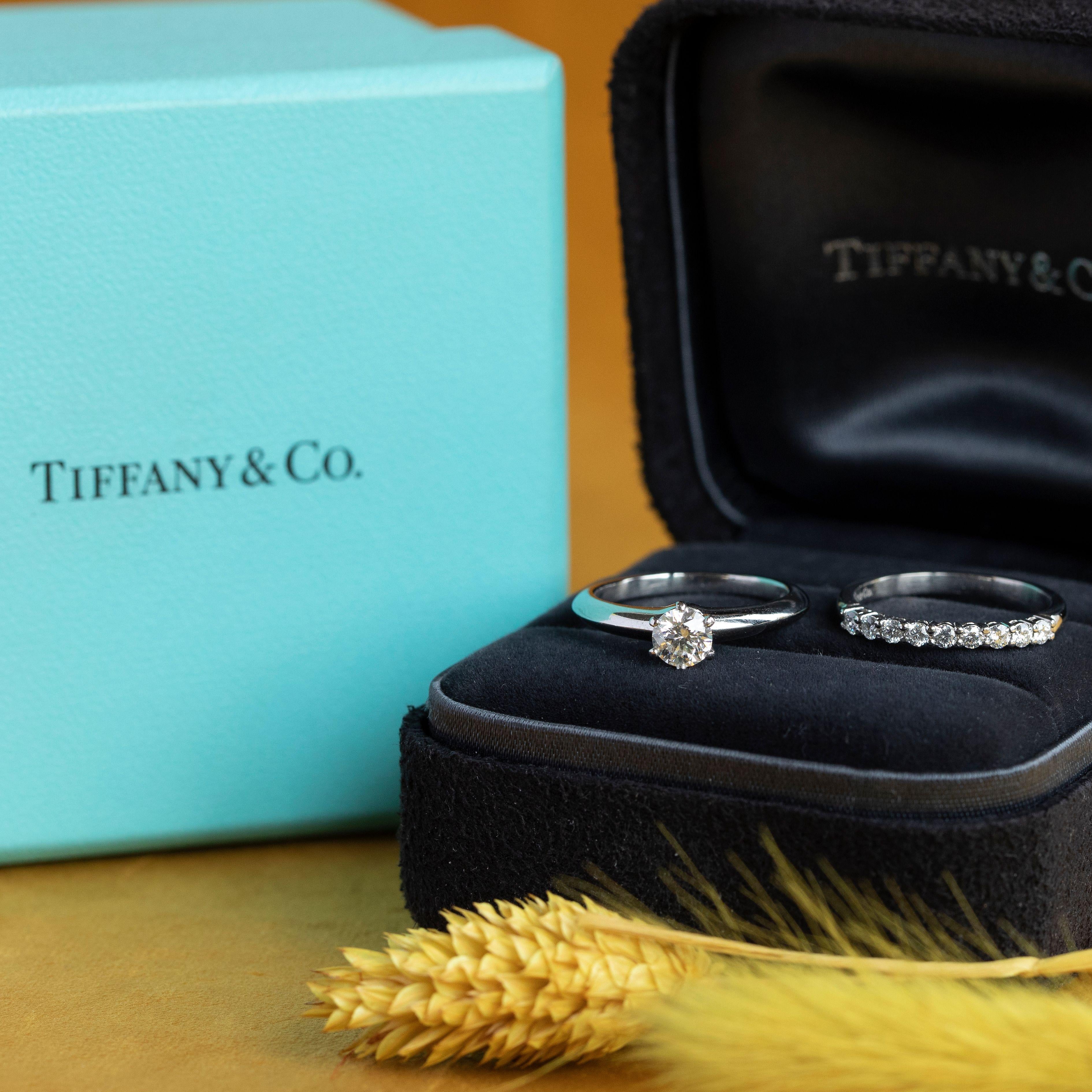 Women's Tiffany & Co 0.50 Carat Platinum Engagement Rings  For Sale