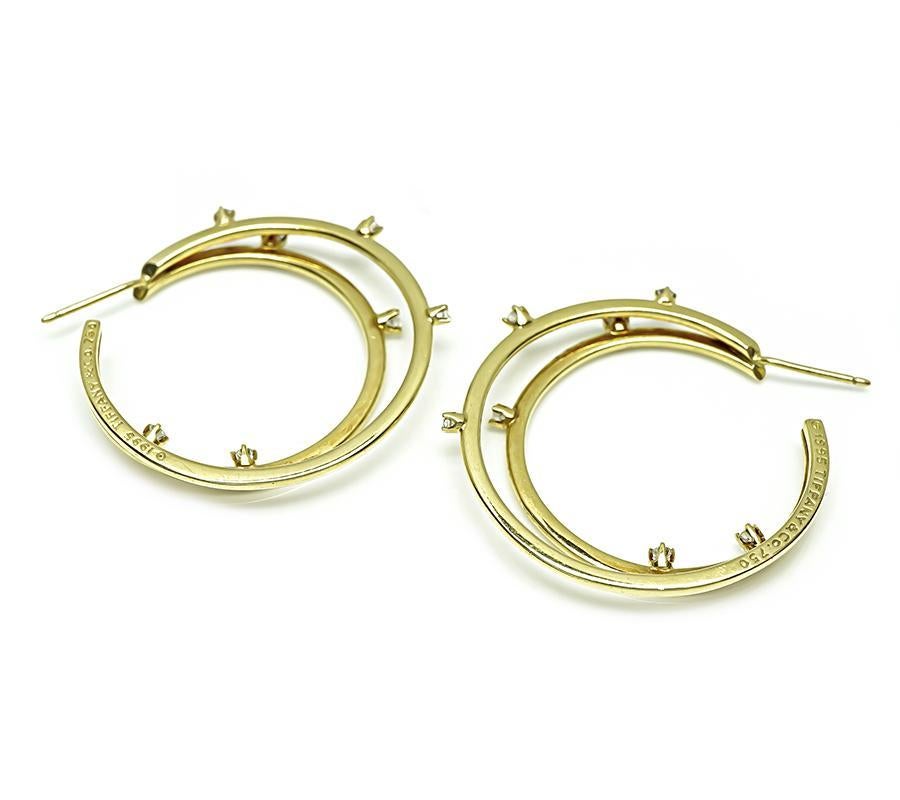 Taglio rotondo Orecchini in oro con diamanti da 0,50 carati di Tiffany & Co. in vendita