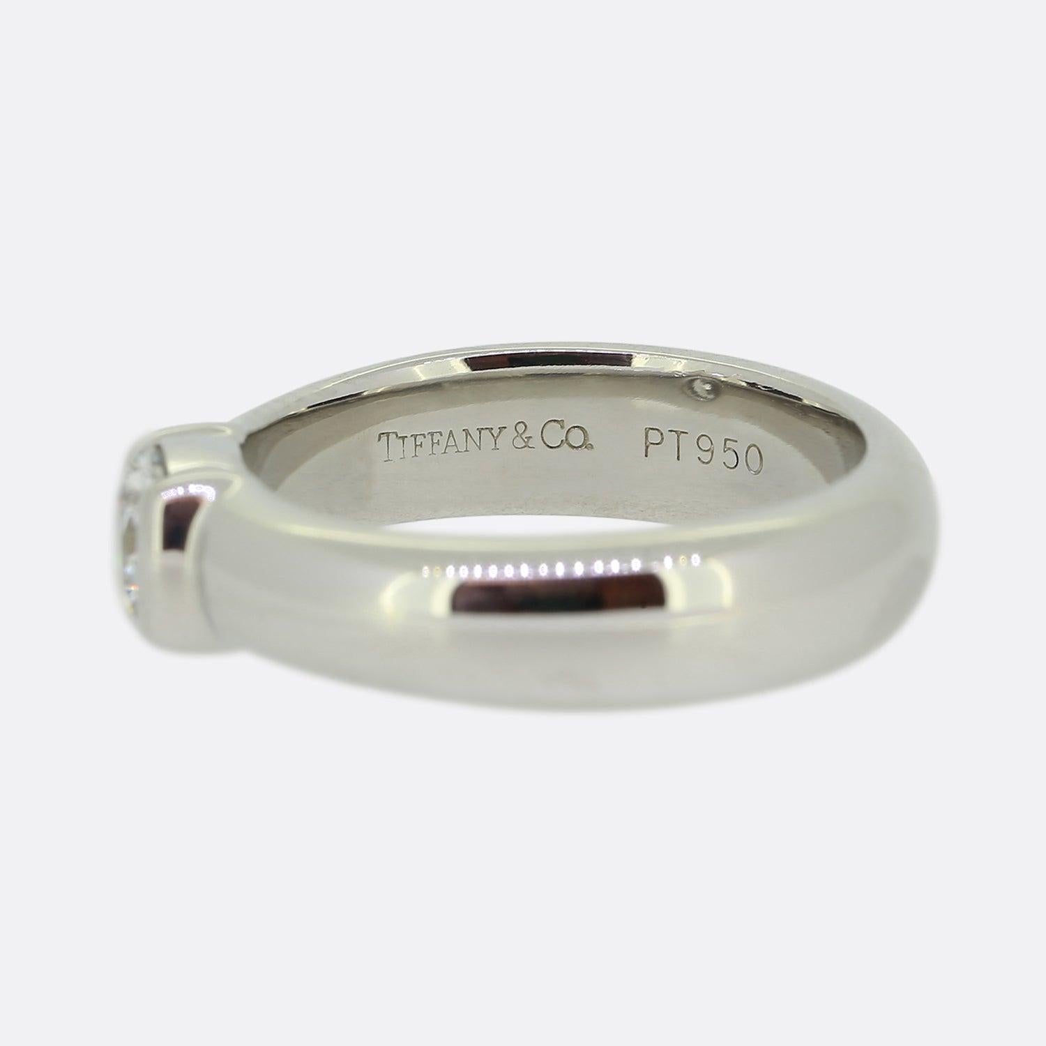 Femenino o masculino Anillo solitario de diamantes Tiffany & Co. 0.53 quilates Etoile en venta