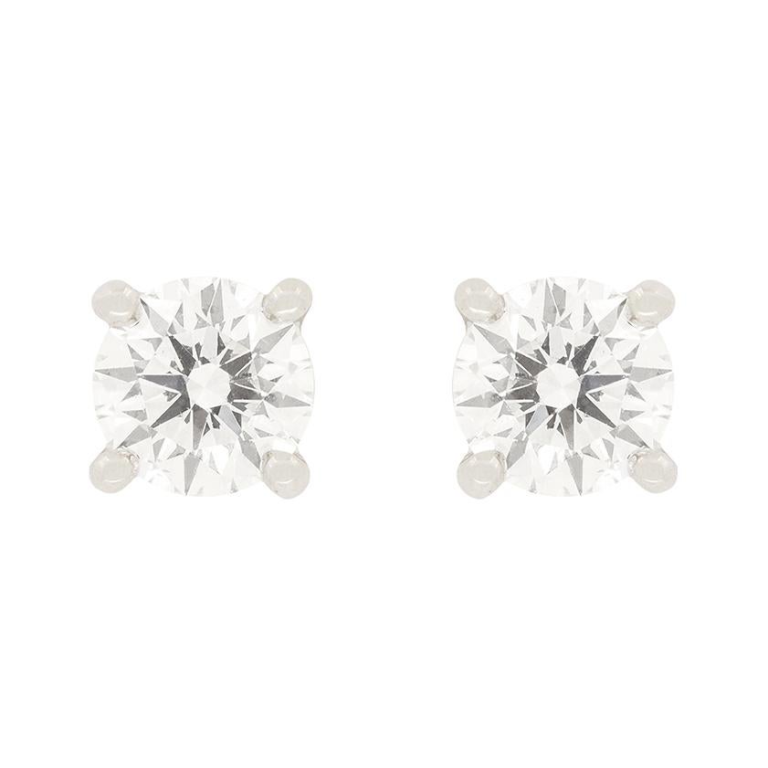 Moderno Orecchini con diamanti Tiffany & Co. 0.58 ct. in vendita