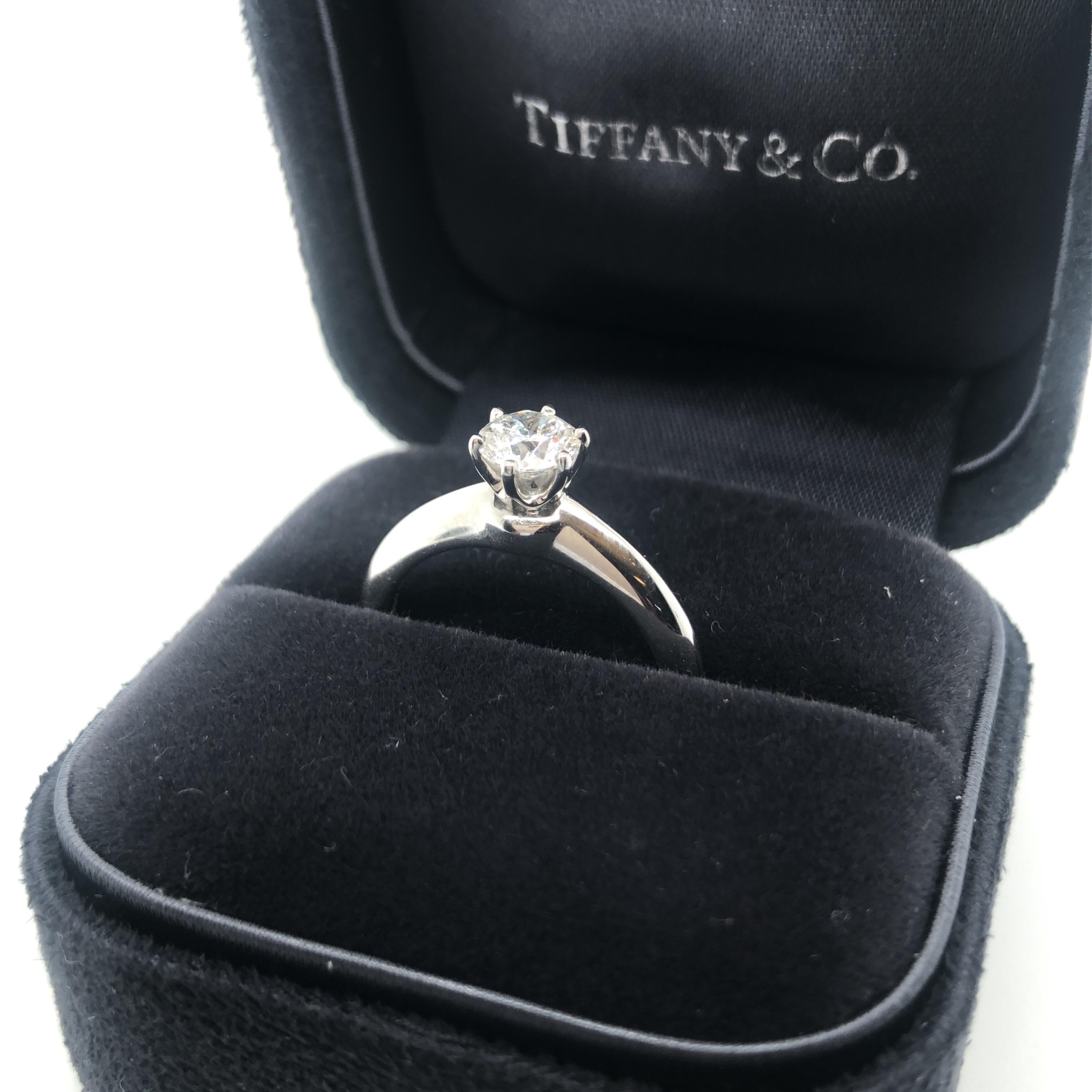 Tiffany & Co. 0.59 Carats Six Prong Round Cut Diamond Platinum Engagement Ring For Sale 2