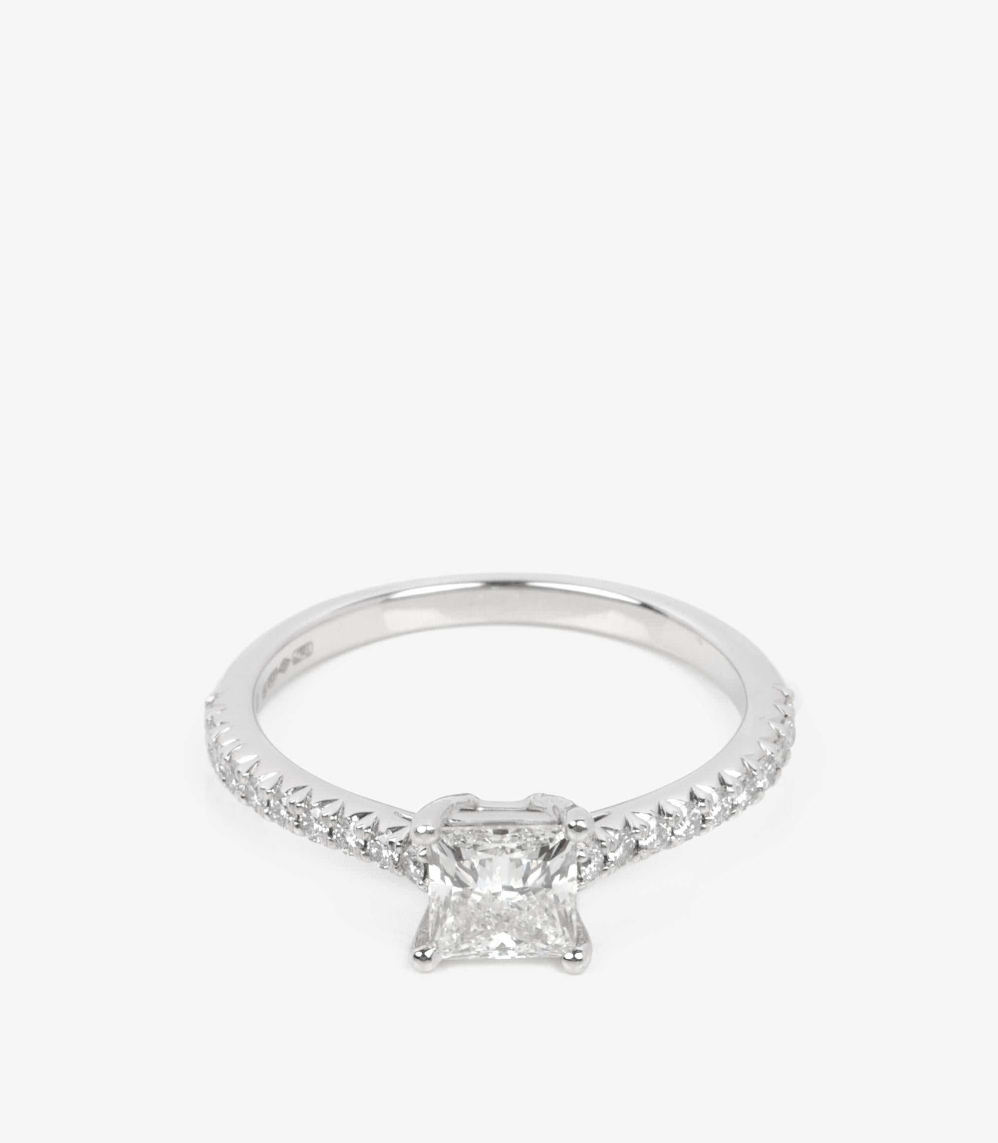 Tiffany & Co. 0.70ct Princess Cut Diamond Platinum Novo Ring In Excellent Condition For Sale In Bishop's Stortford, Hertfordshire