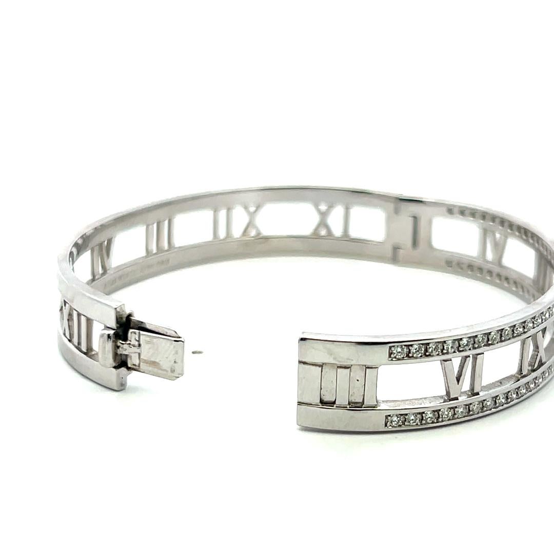 Tiffany & Co. 0,74 Karat runder Diamant 18 Karat Weißgold-Armreif im Angebot 4