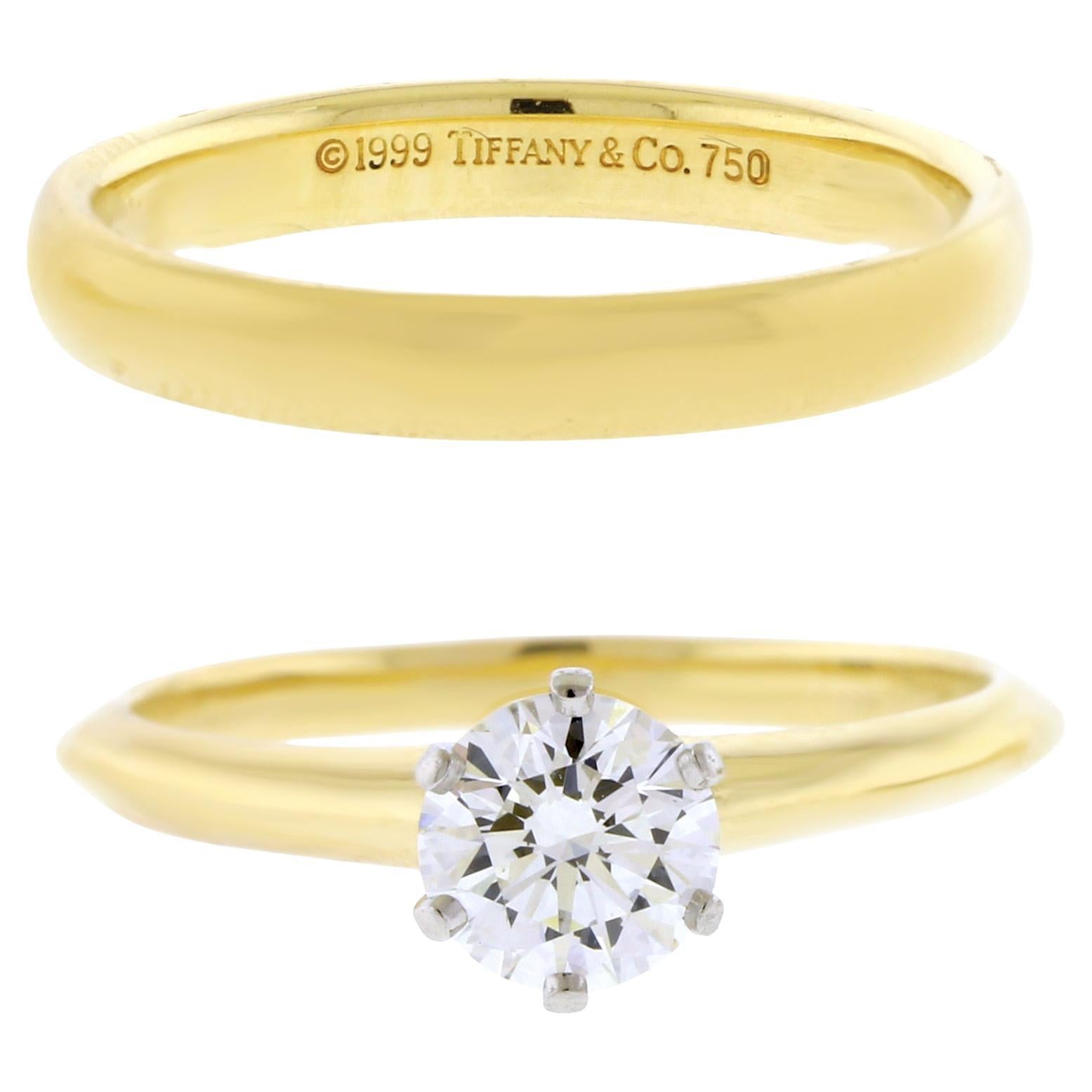 Tiffany & Co. 0,75ct Diamant 18 Karat Hochzeit Set - Messer-Kante Solitär & Band im Angebot