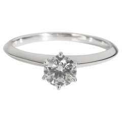 Tiffany 
Co. Bague de fiançailles à diamants ronds et brillants de 0.76 ct