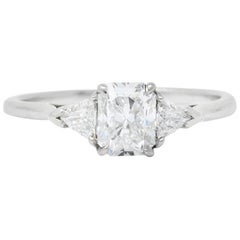 Bague de fiançailles en platine à diamant triangulaire Lucida de 0::89 carat:: Tiffany & Co