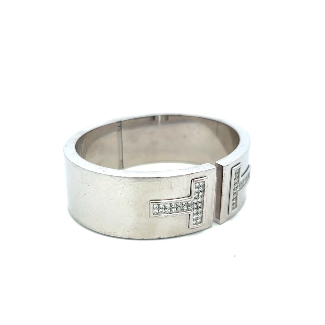 Armreif aus 18 Karat Weißgold von Tiffany & Co mit 0,90 Karat rundem Brillanten im Angebot 1