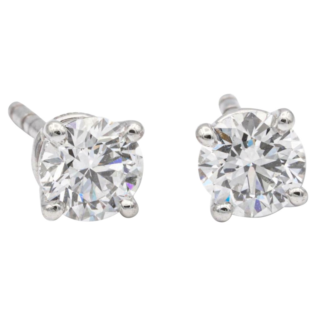 Tiffany & Co. 0::90 Karat Gesamtgewicht Diamant-Ohrstecker in Platin