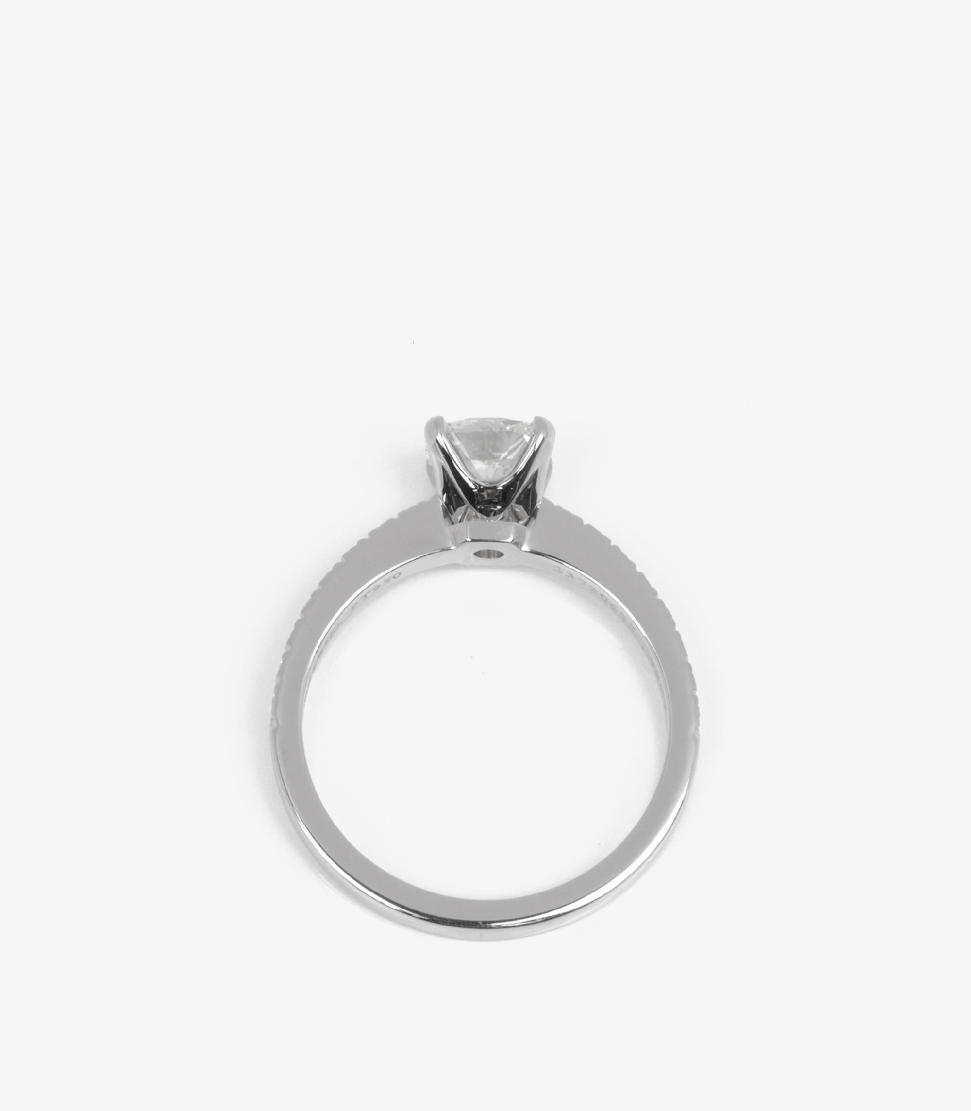 Tiffany & Co. Bague Novo en platine avec diamant taille coussin de 0,90 carat en vente 1