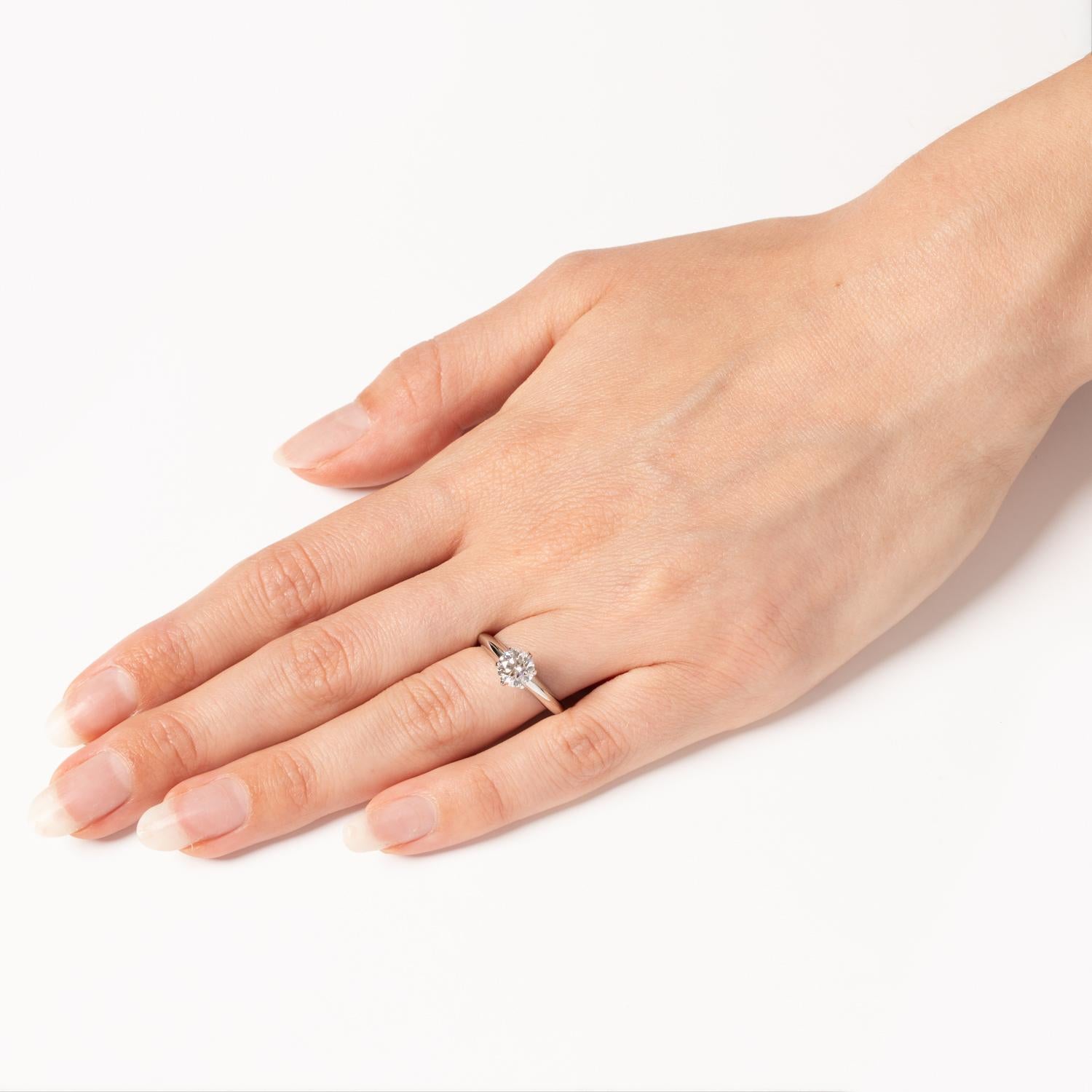 Women's Tiffany & Co. 0.95ct Diamond Solitaire For Sale