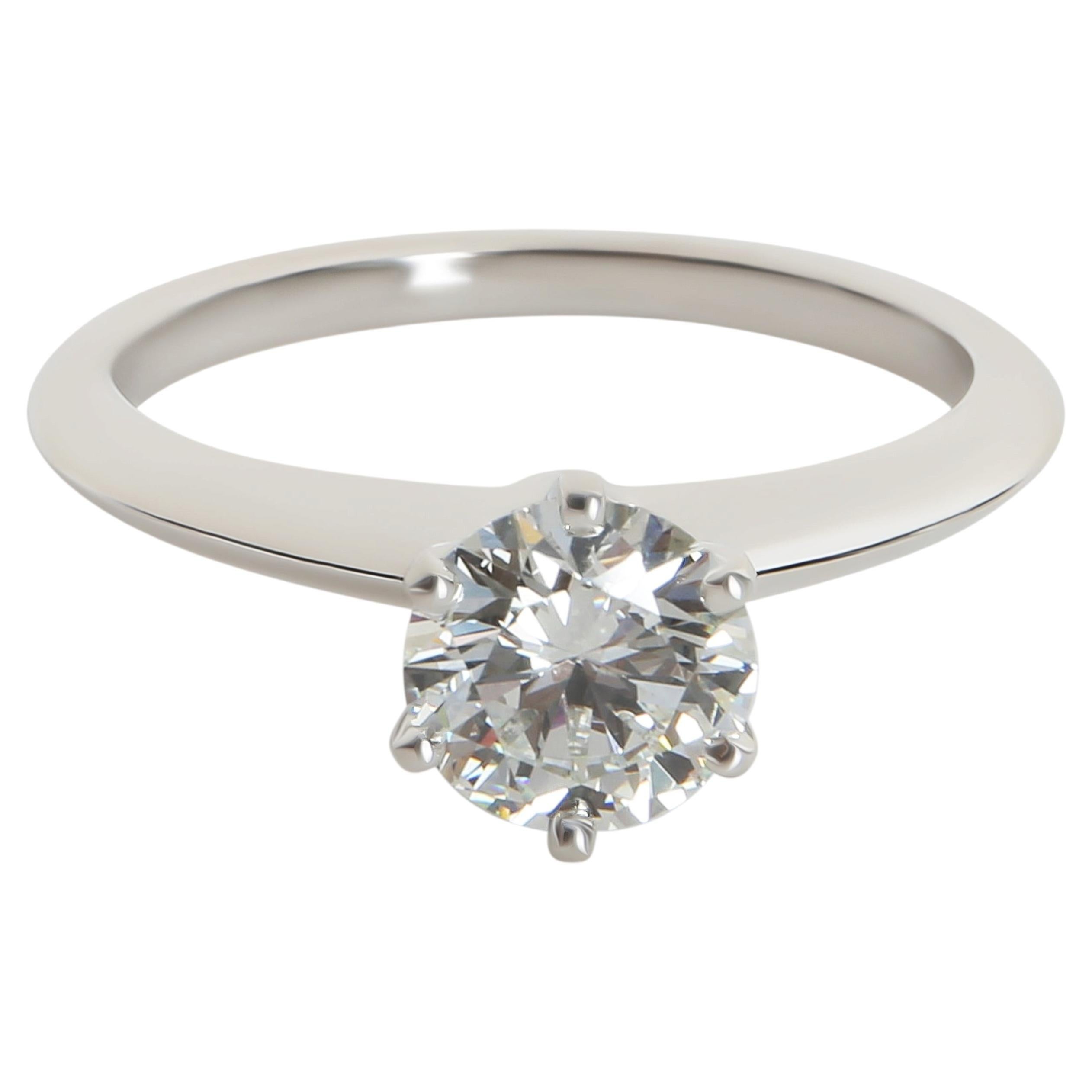 Tiffany & Co. 0.96 ct Round Brilliant Diamond Engagement Ring For Sale