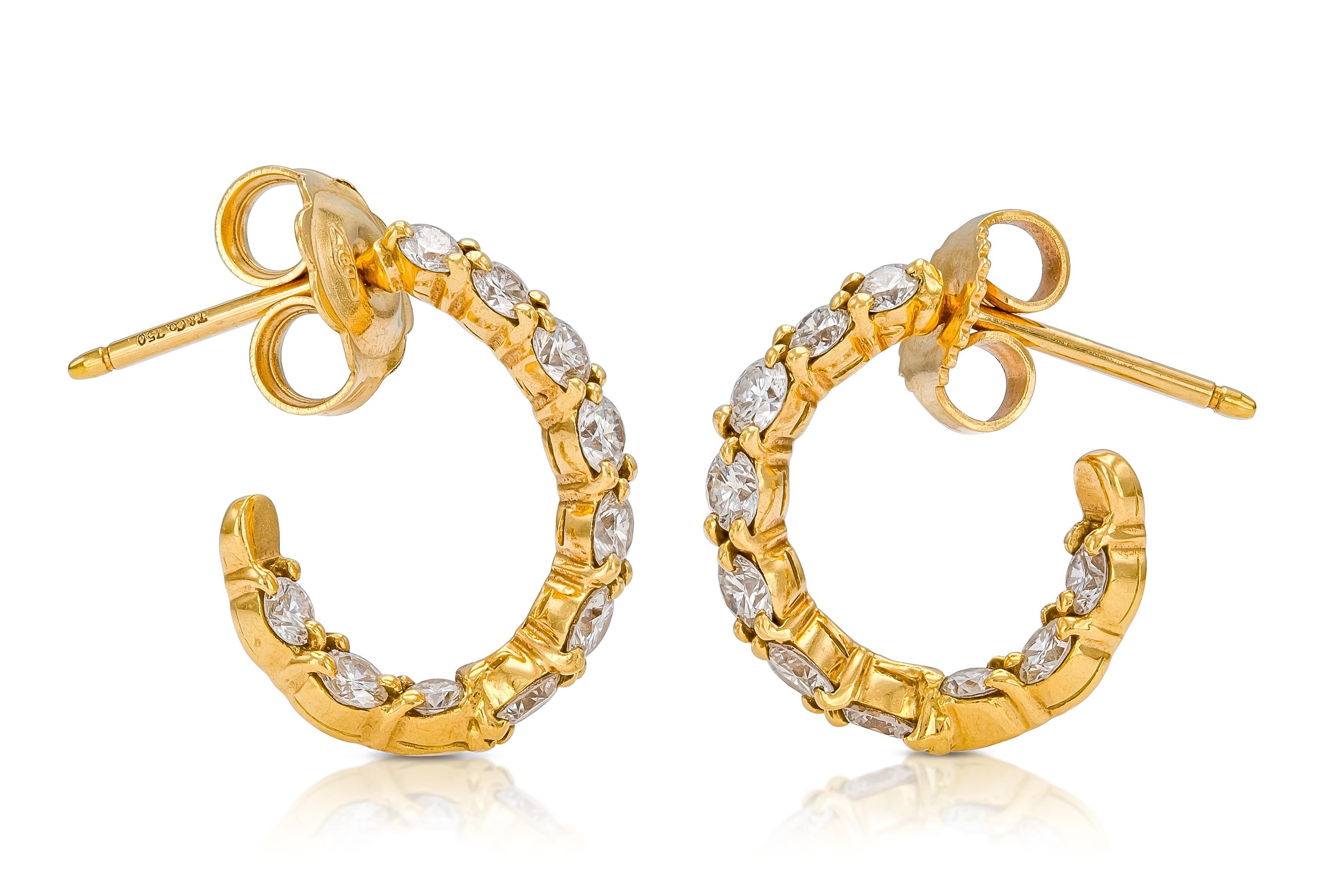 Taglio rotondo Tiffany & Co. 1.00 Carat Diamond Hoop Earrings in vendita