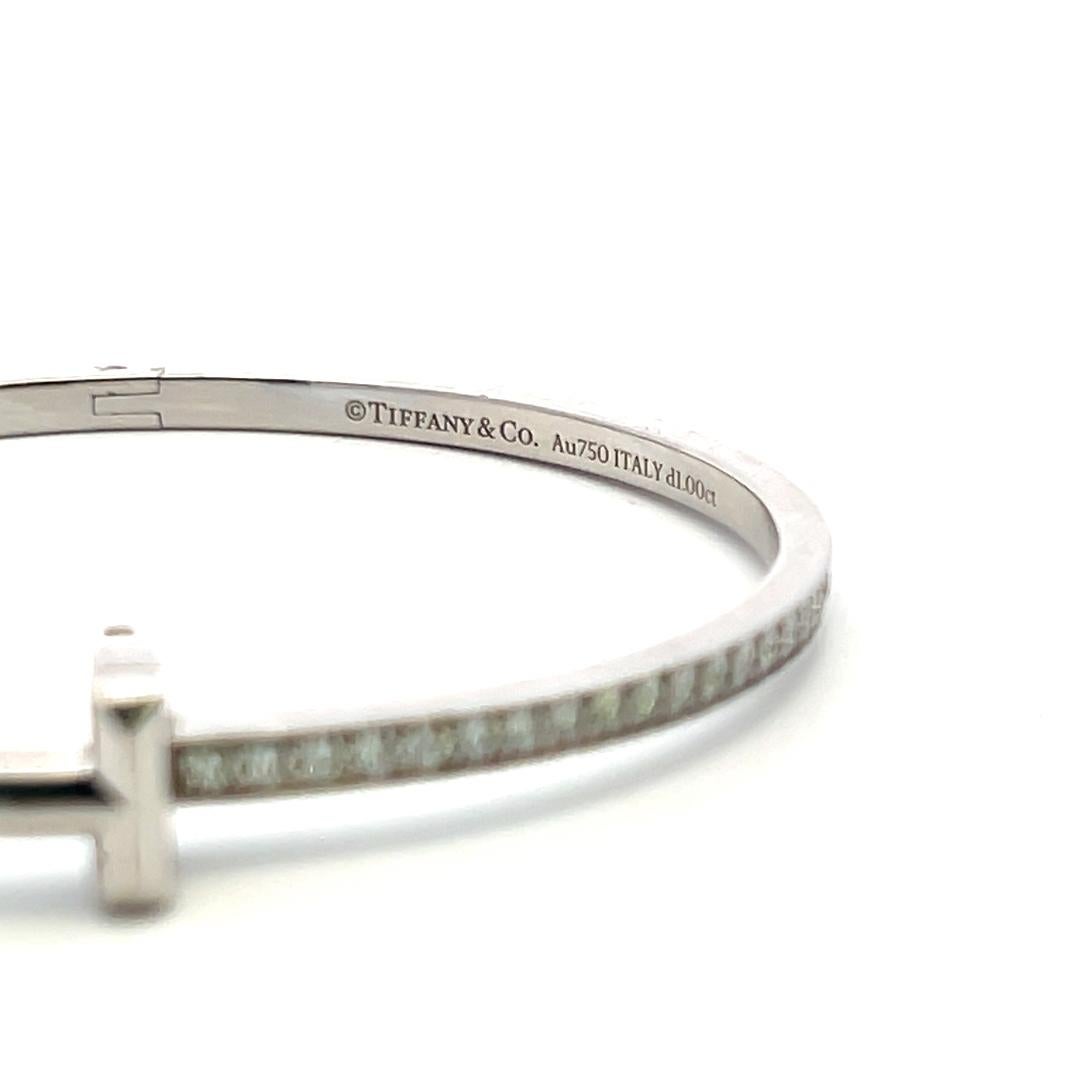 Armreif aus 18 Karat Weißgold von Tiffany & Co mit 1,00 Karat rundem Brillanten und Diamanten im Angebot 2