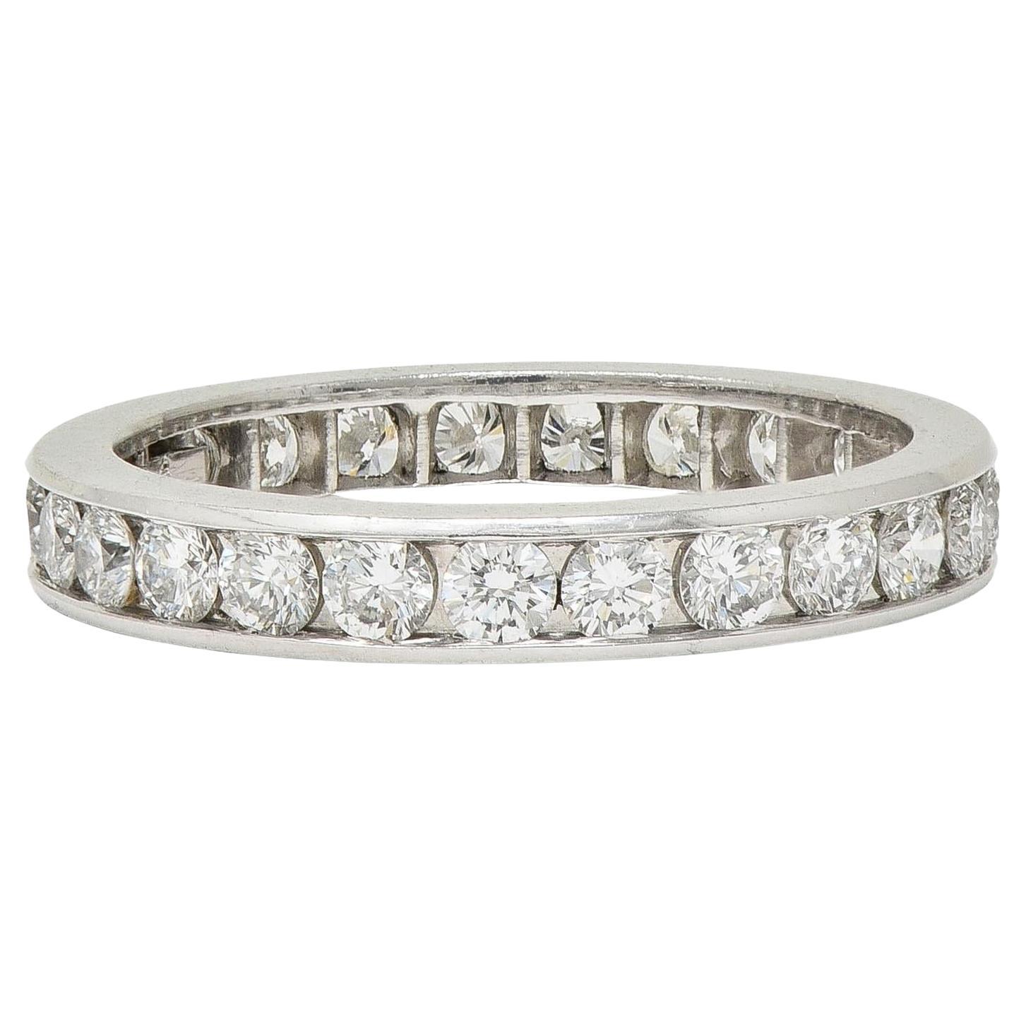 Tiffany & Co. 1.00 CTW Diamond Platinum Eternity Contemporary Wedding Band Ring (anneau de mariage contemporain en platine)