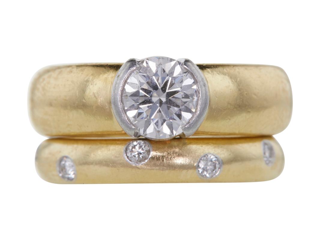 Tiffany & Co 1.01 Carat Round G VS1 Diamond 18K Yellow Gold Engagement Ring For Sale 3