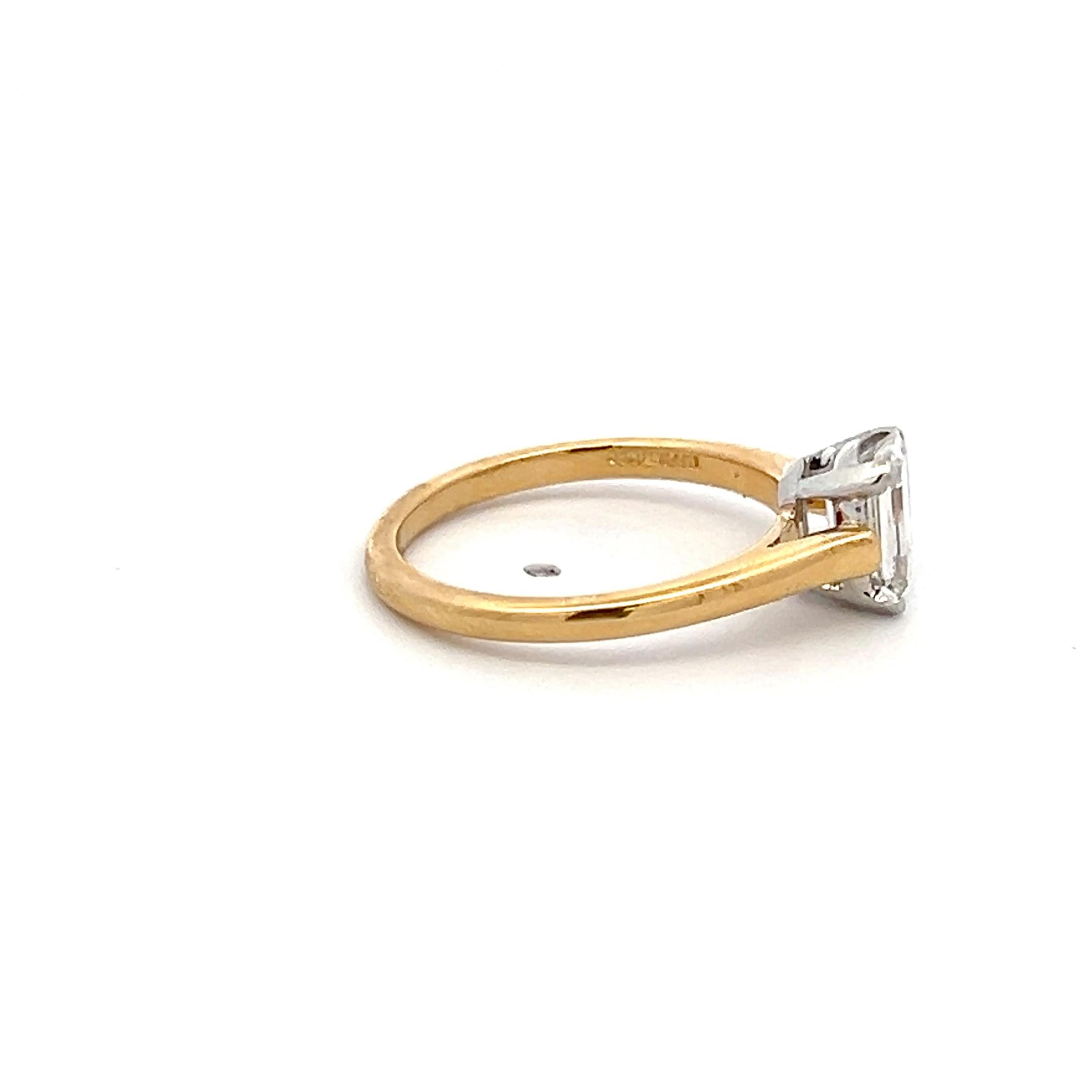 Designer:
Tiffany & Co
Title:
Tiffany & Co 1.02 Carat Emerald Cut F IF Diamond 18 Karat Gold/Platinum Engagement Ring
Style:
Engagement
Metal:
18 Karat Gold/Plat
Gemstone 1:
1.02 Carat Diamond
Number of Stones:
1
Color:
F
Clarity:
IF
Shape:
Emerald