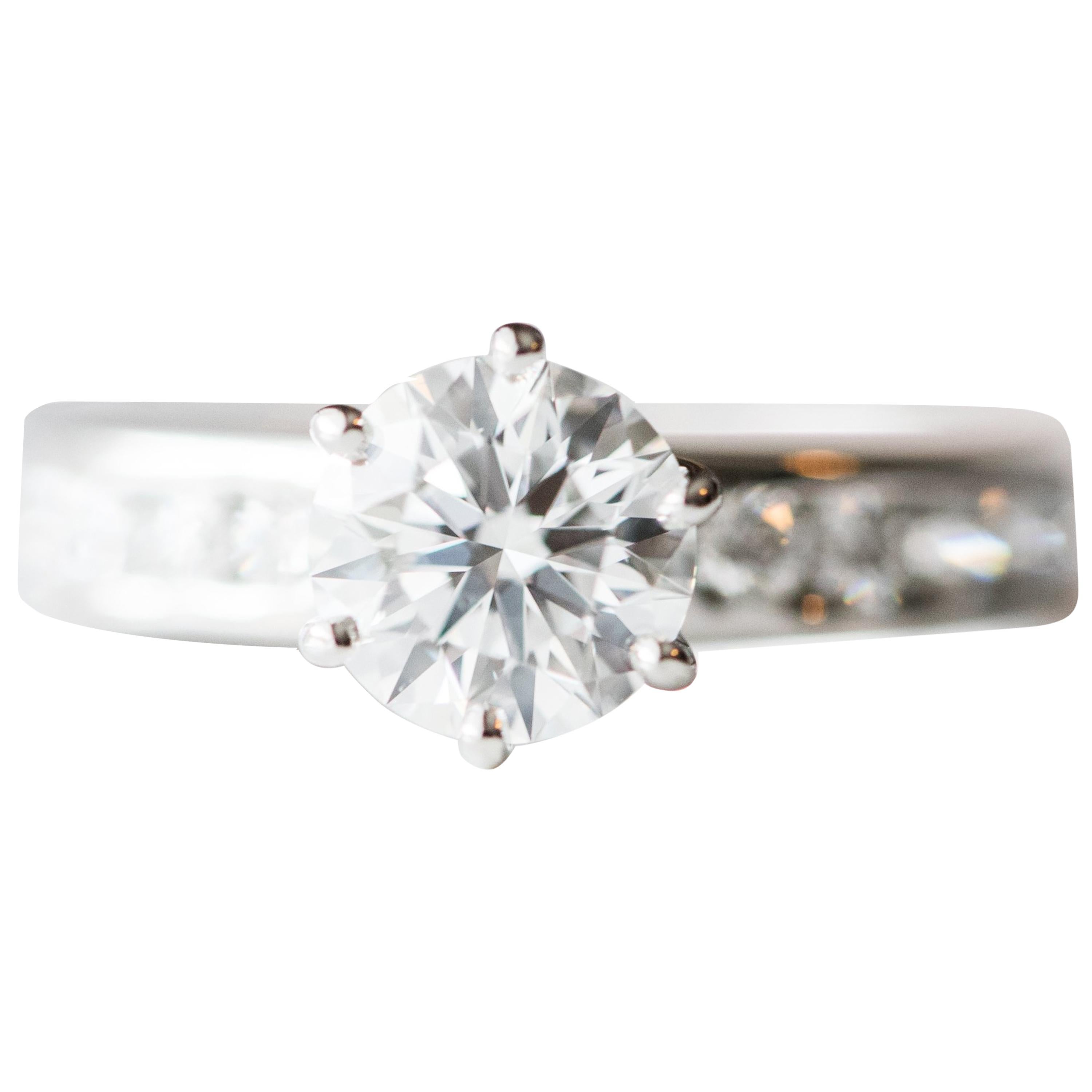 Tiffany & Co. 1.02 Carat Round Brilliant Diamond and Platinum Engagement Ring For Sale