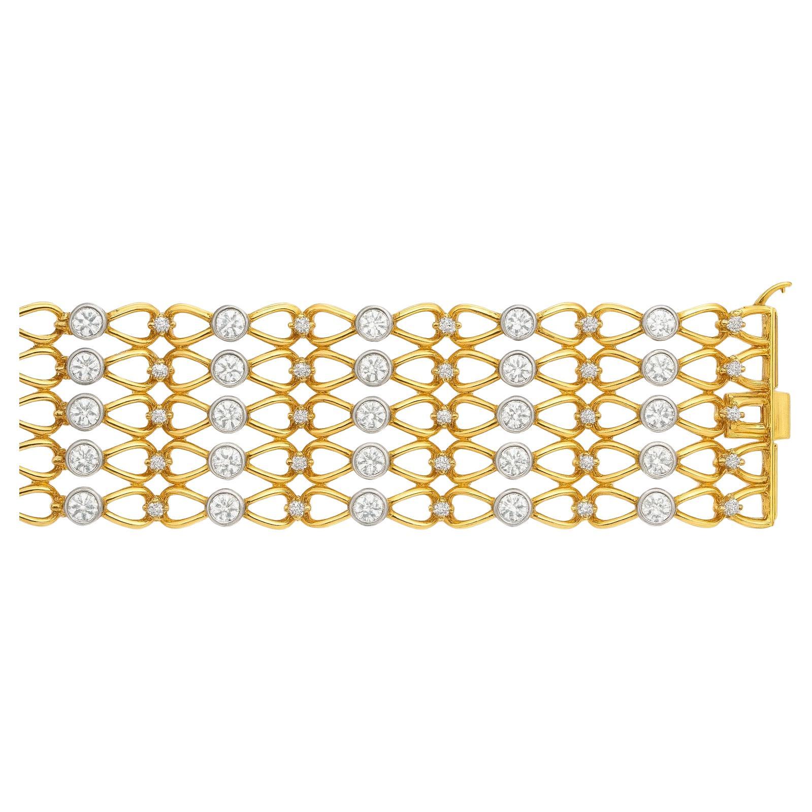 Tiffany & Co. Wide Lattice Diamond Bracelet

An exceptional and retired Tiffany & Co. design, this wide lattice bracelet is crafted in 18K rose gold with platinum bezels, showcasing timeless elegance and unmistakable Tiffany style.

The flexible