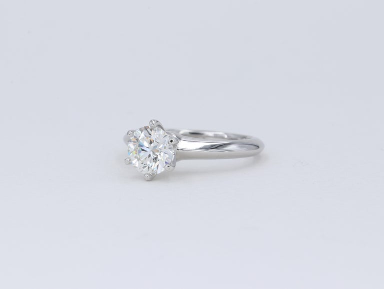 Tiffany & Co. 1.04ct I VS2 Round Brilliant Diamond Solitaire Engagement Ring In Good Condition For Sale In Tampa, FL