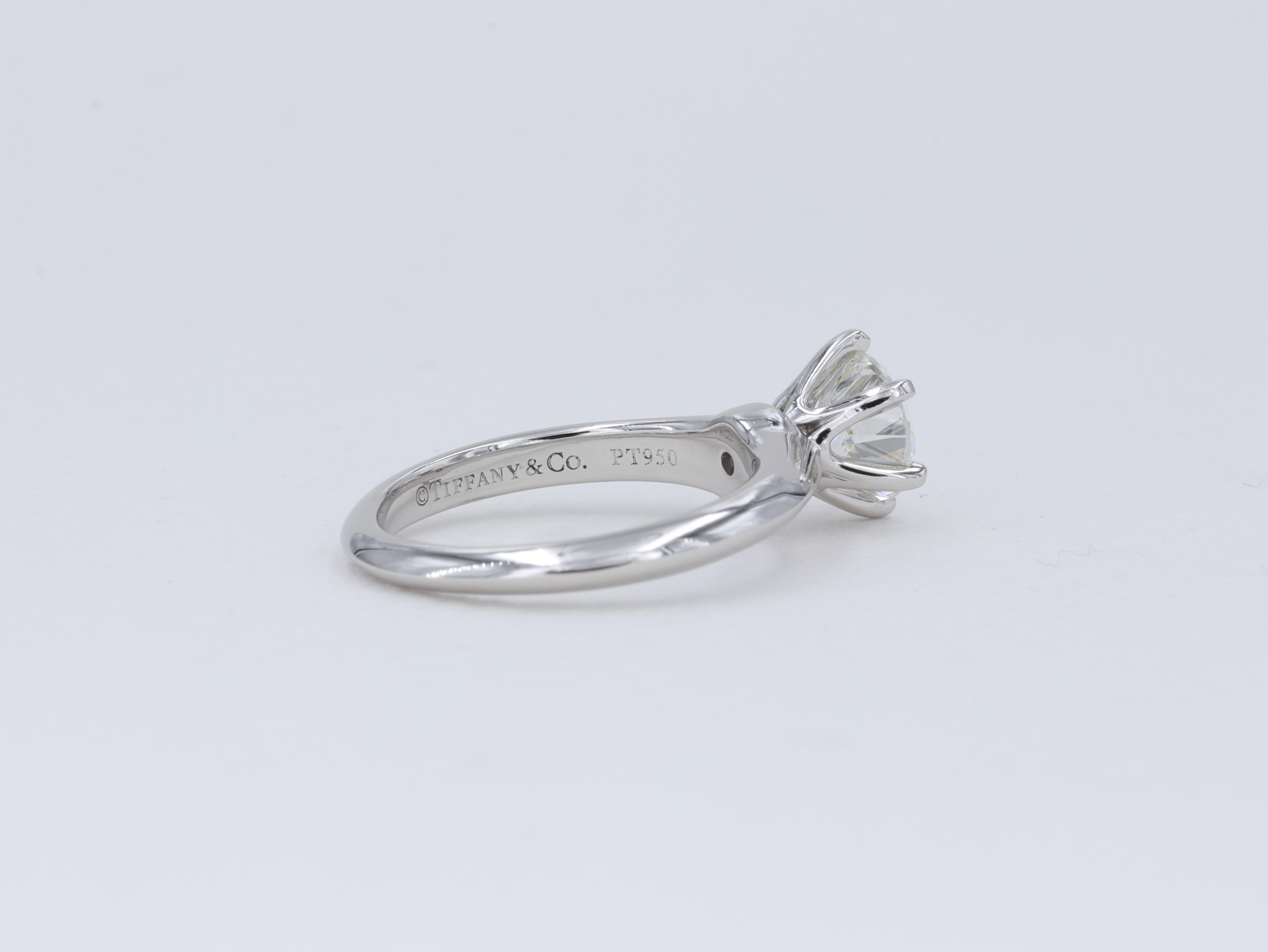 Women's or Men's Tiffany & Co. 1.04ct I VS2 Round Brilliant Diamond Solitaire Engagement Ring