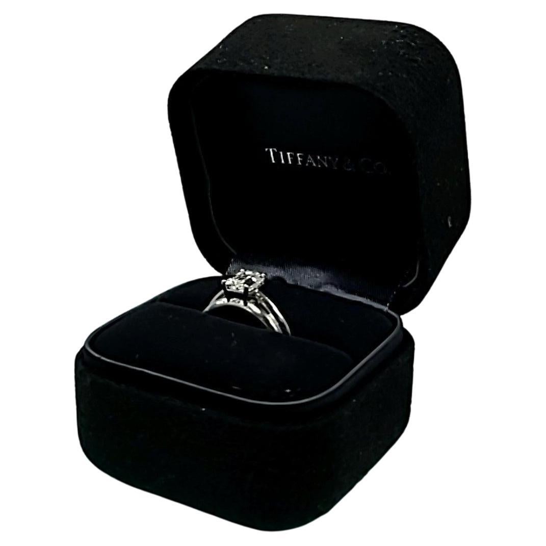 Tiffany & Co 1,06 Karat Smaragdschliff G VS1 Diamant Platin Verlobungsring im Angebot