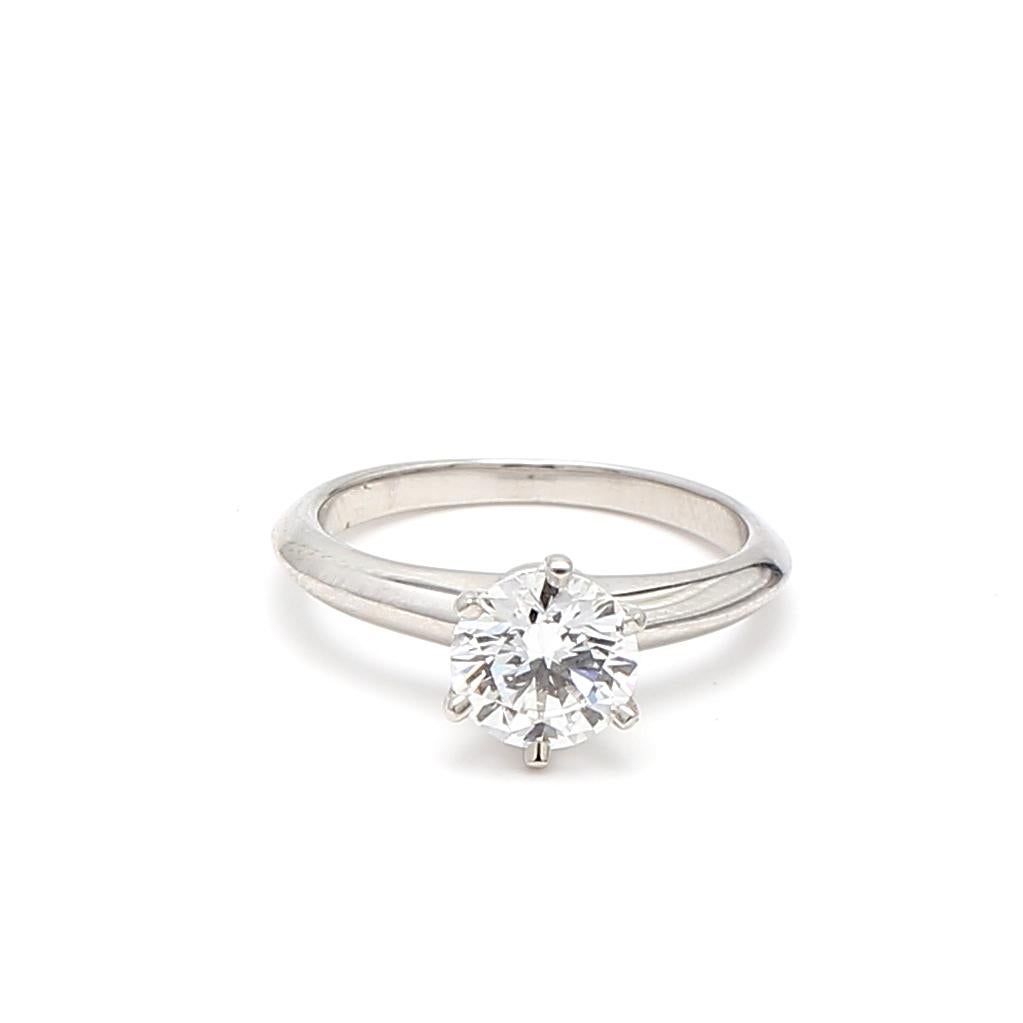 Tiffany & Co 1.07 Carat Round Brilliant Diamond Platinum Engagement Ring For Sale 5
