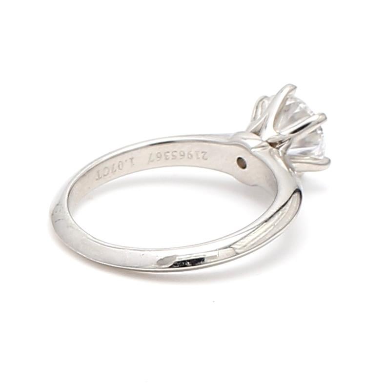 Women's Tiffany & Co 1.07 Carat Round Brilliant Diamond Platinum Engagement Ring For Sale