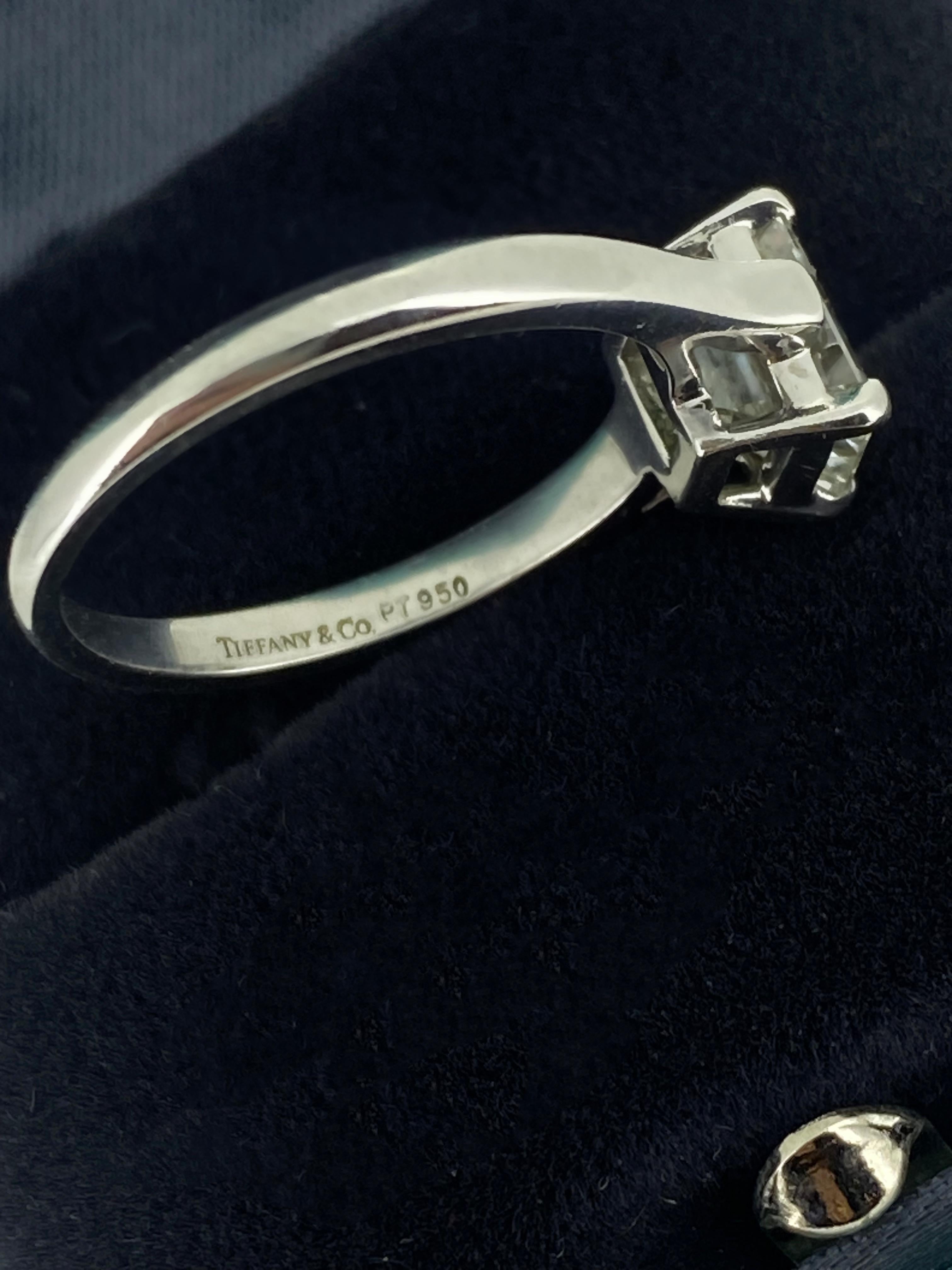 Tiffany & Co 1.07ct Emerald Cut Diamond Solitaire 950 Platinum Ring, GIA, Papers Pour femmes en vente