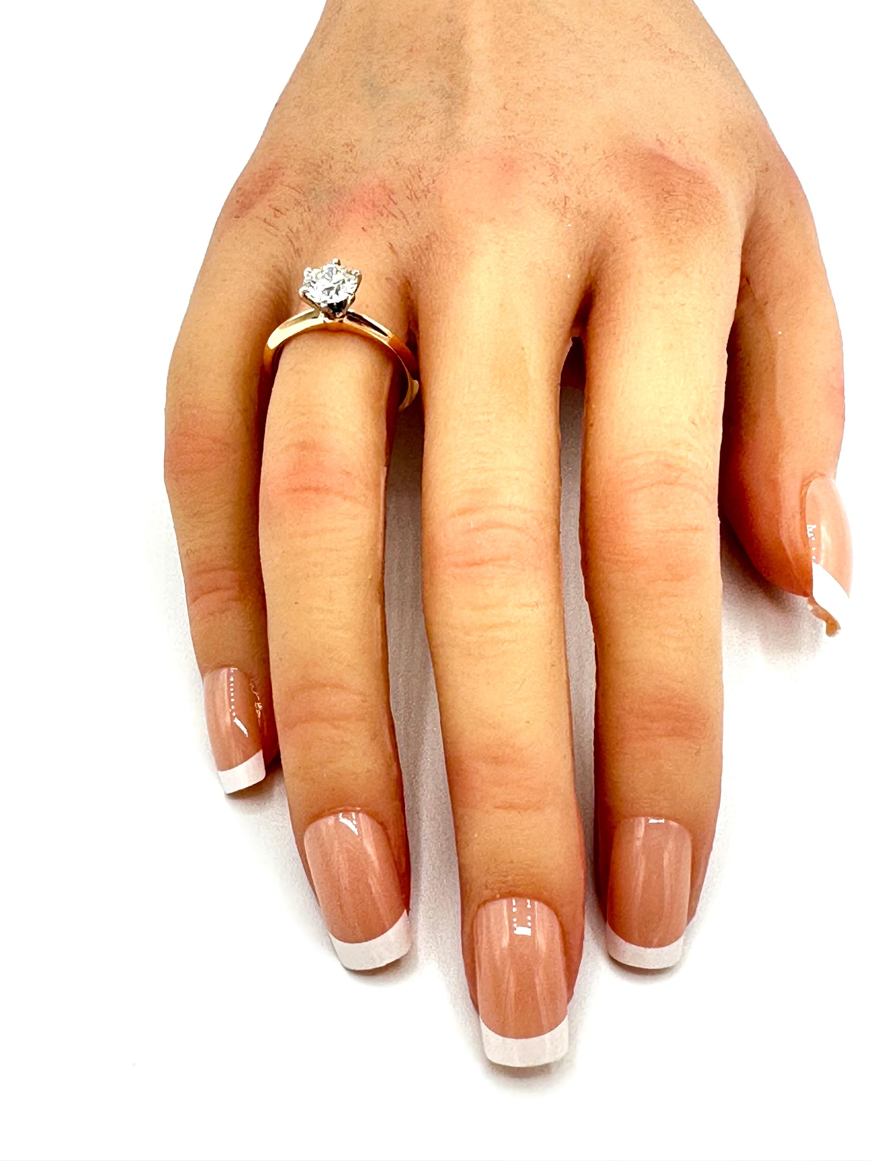 Tiffany & Co. 1.08 Carat I/VVS2 Round Brilliant Diamond Six Prong Ring For Sale 5