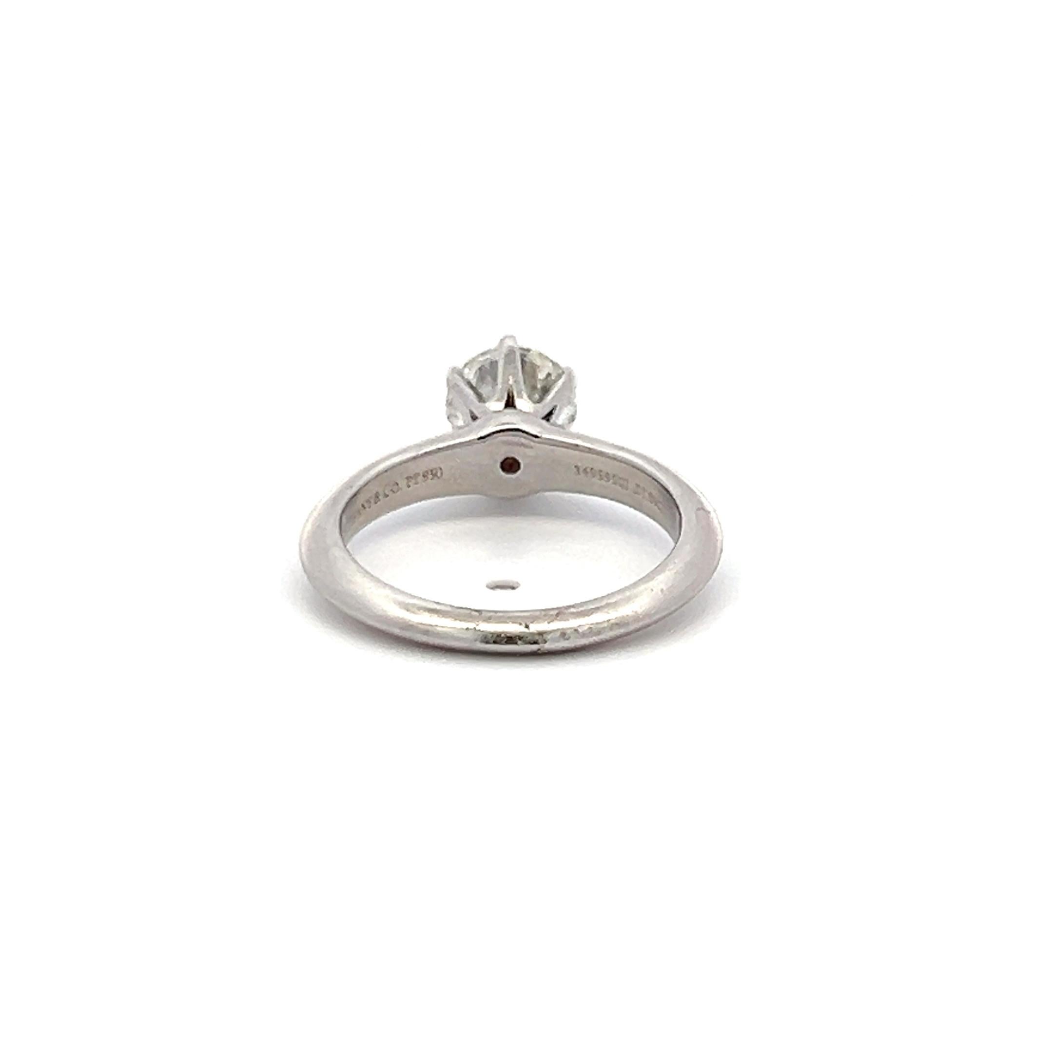 Brilliant Cut Tiffany & Co 1.08 Carat Round Brilliant H VVS2 Diamond Platinum Engagement Ring For Sale